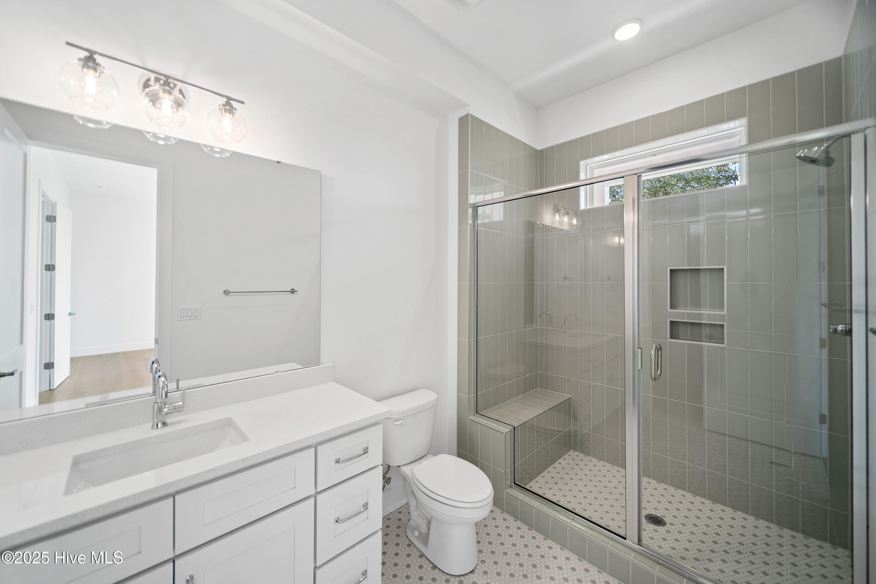 2693 Alvernia Drive Property Photo 4