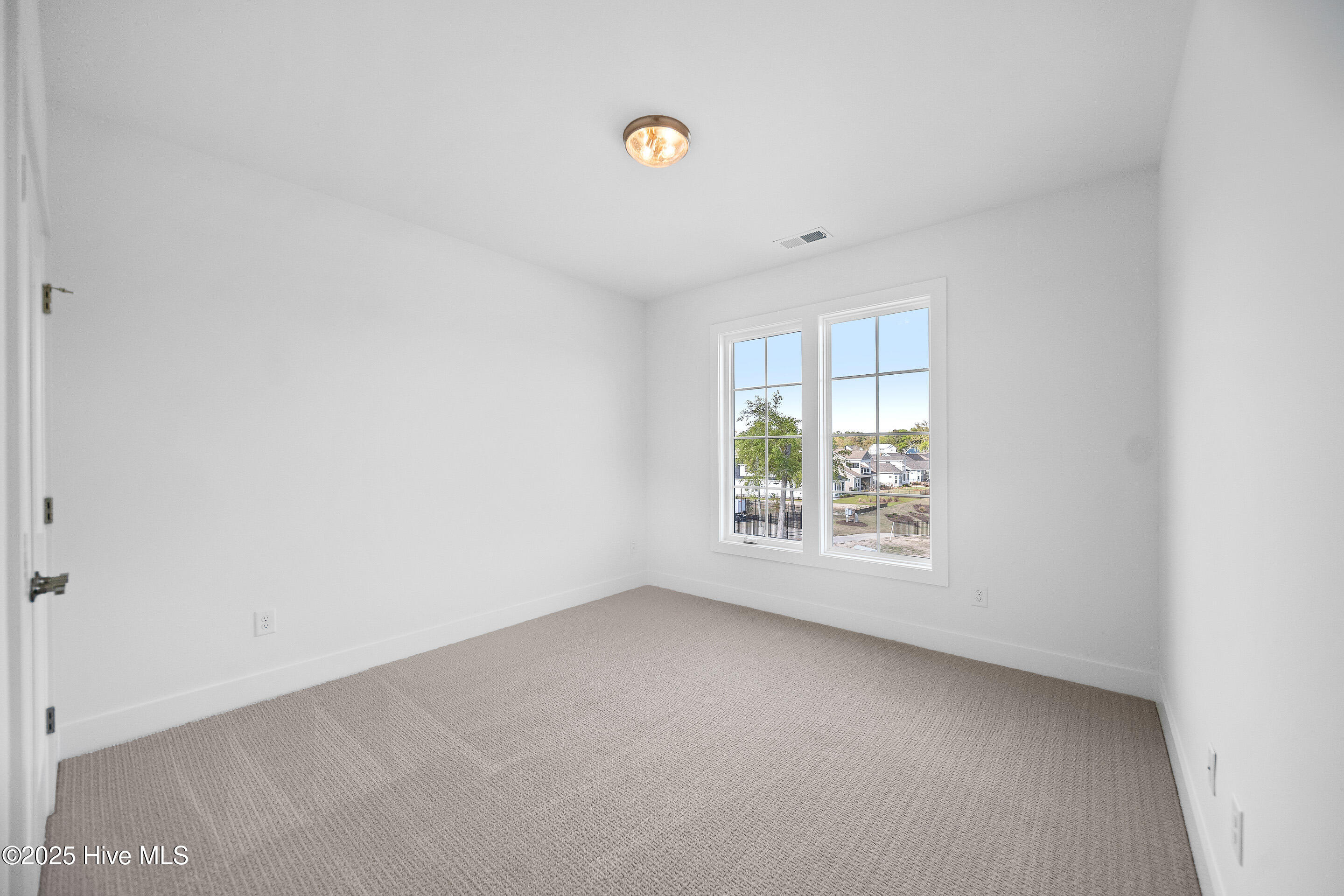 2693 Alvernia Drive Property Photo 23
