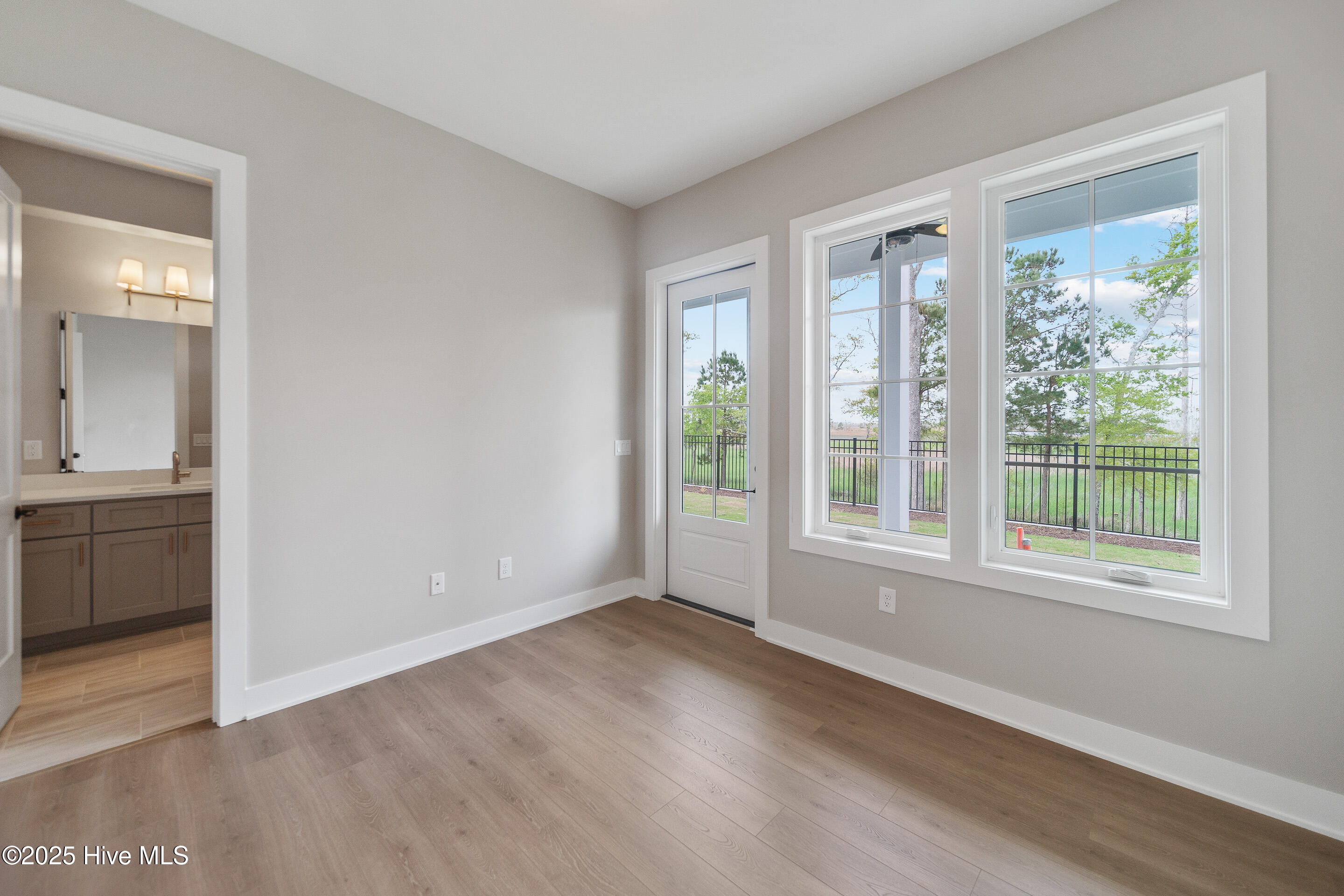 2597 Alvernia Drive Property Photo 3