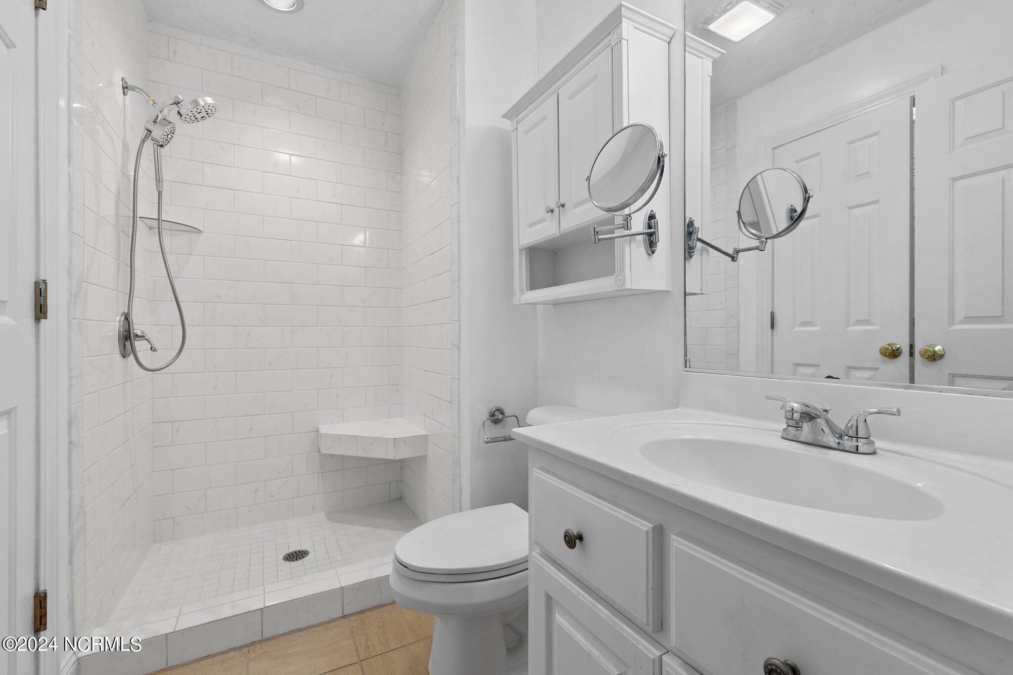 16180 Caddie Court Property Photo 15