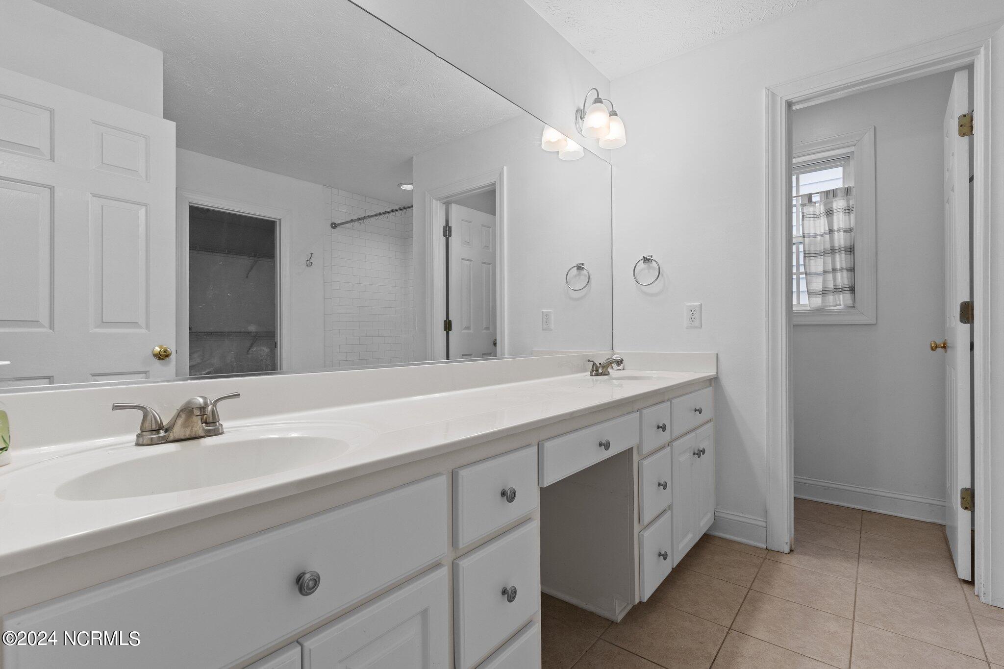 16180 Caddie Court Property Photo 20