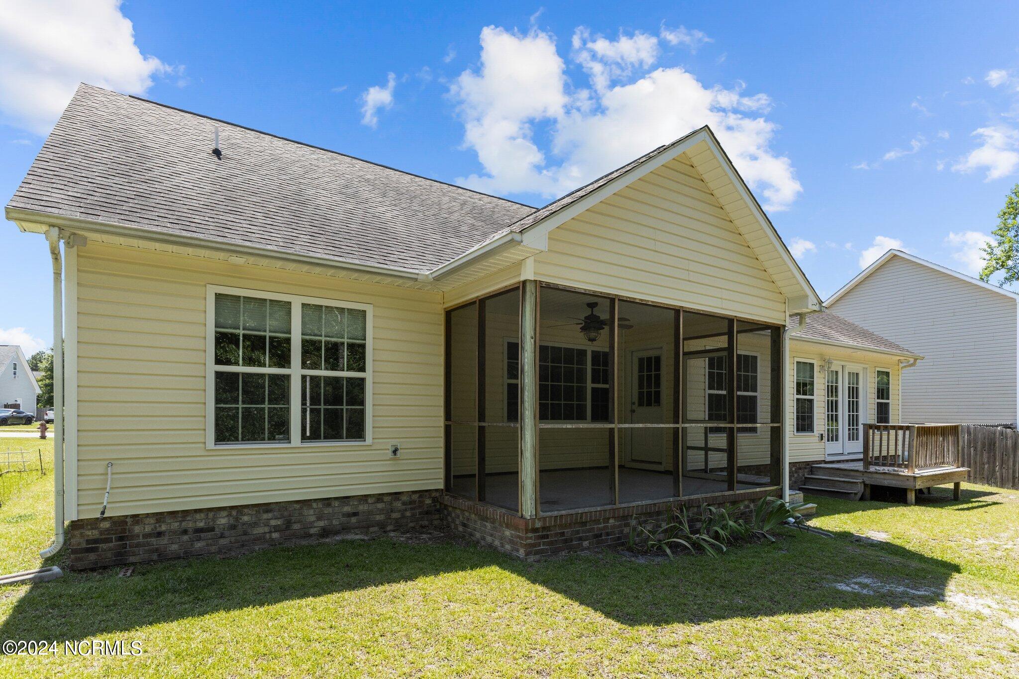 108 Leana Lane Property Photo 7