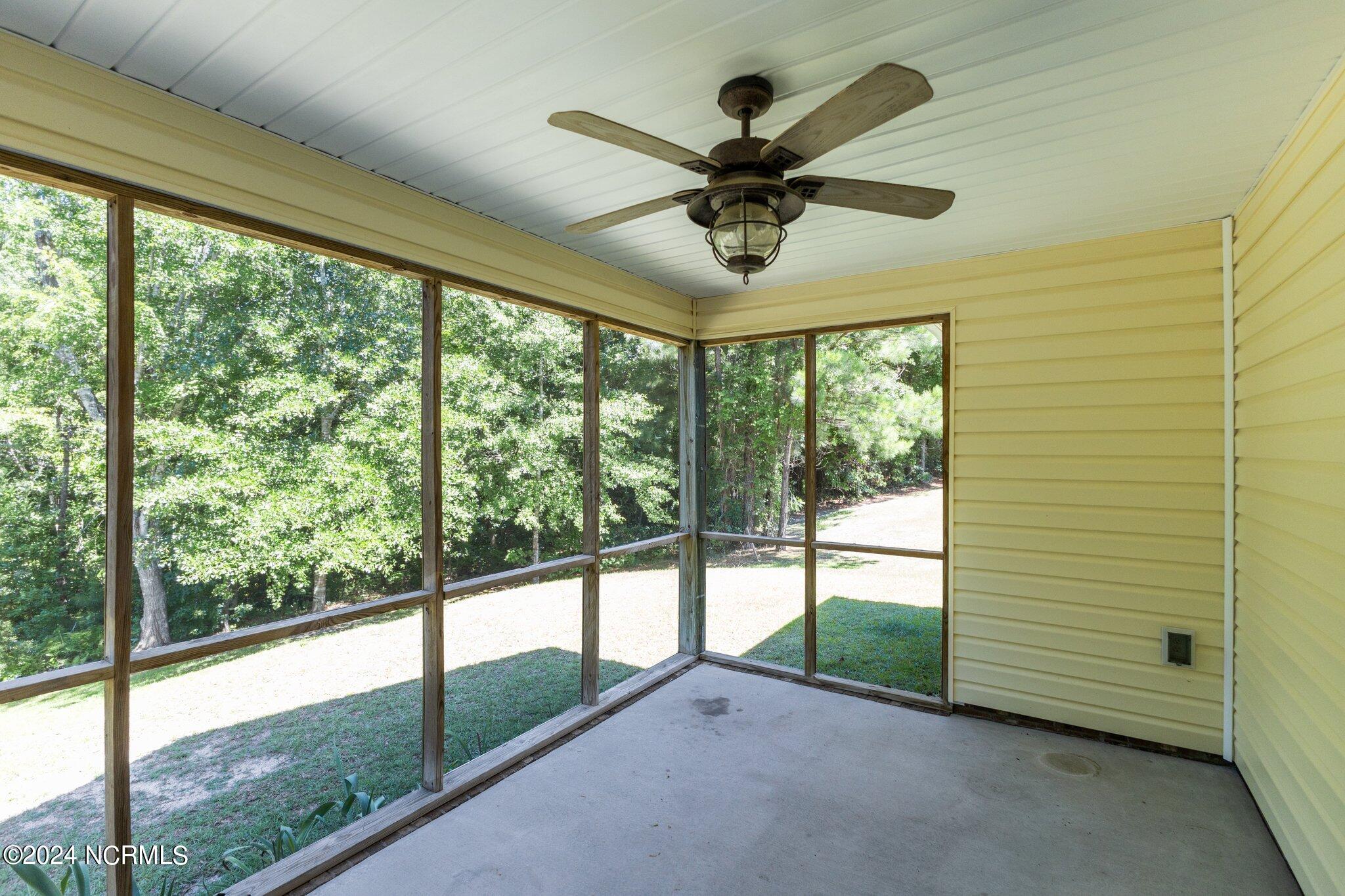 108 Leana Lane Property Photo 10