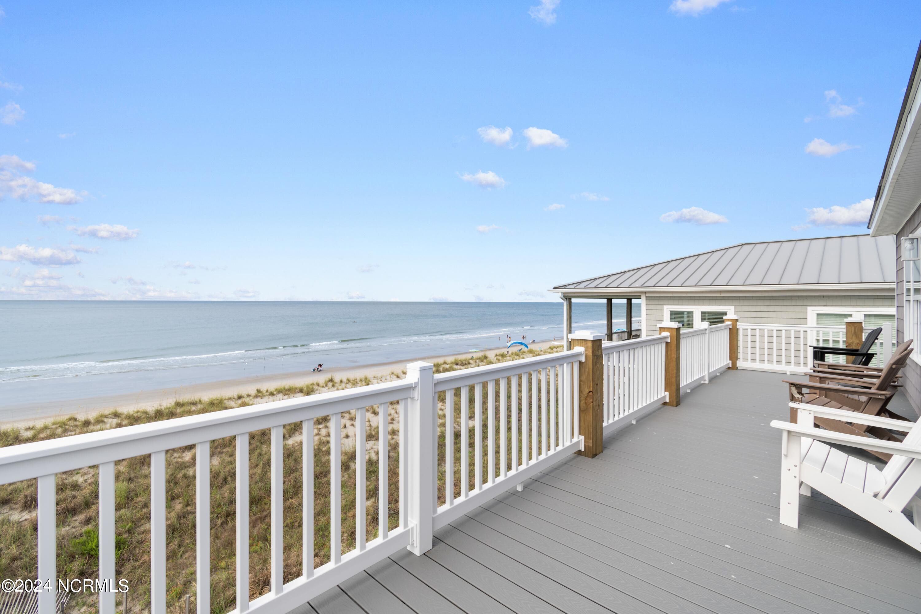 2913 E Beach Drive Property Photo 60