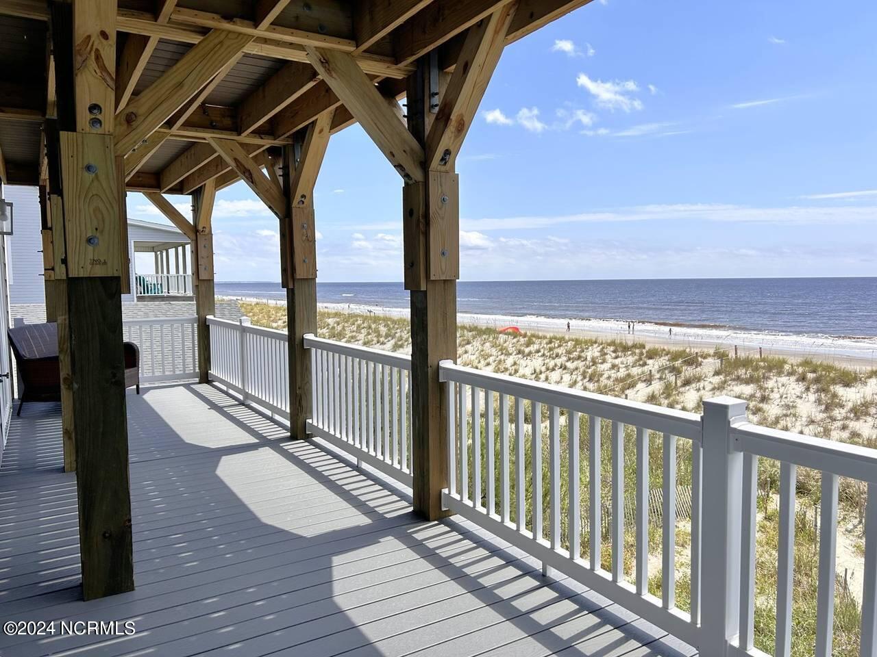 2913 E Beach Drive Property Photo 69