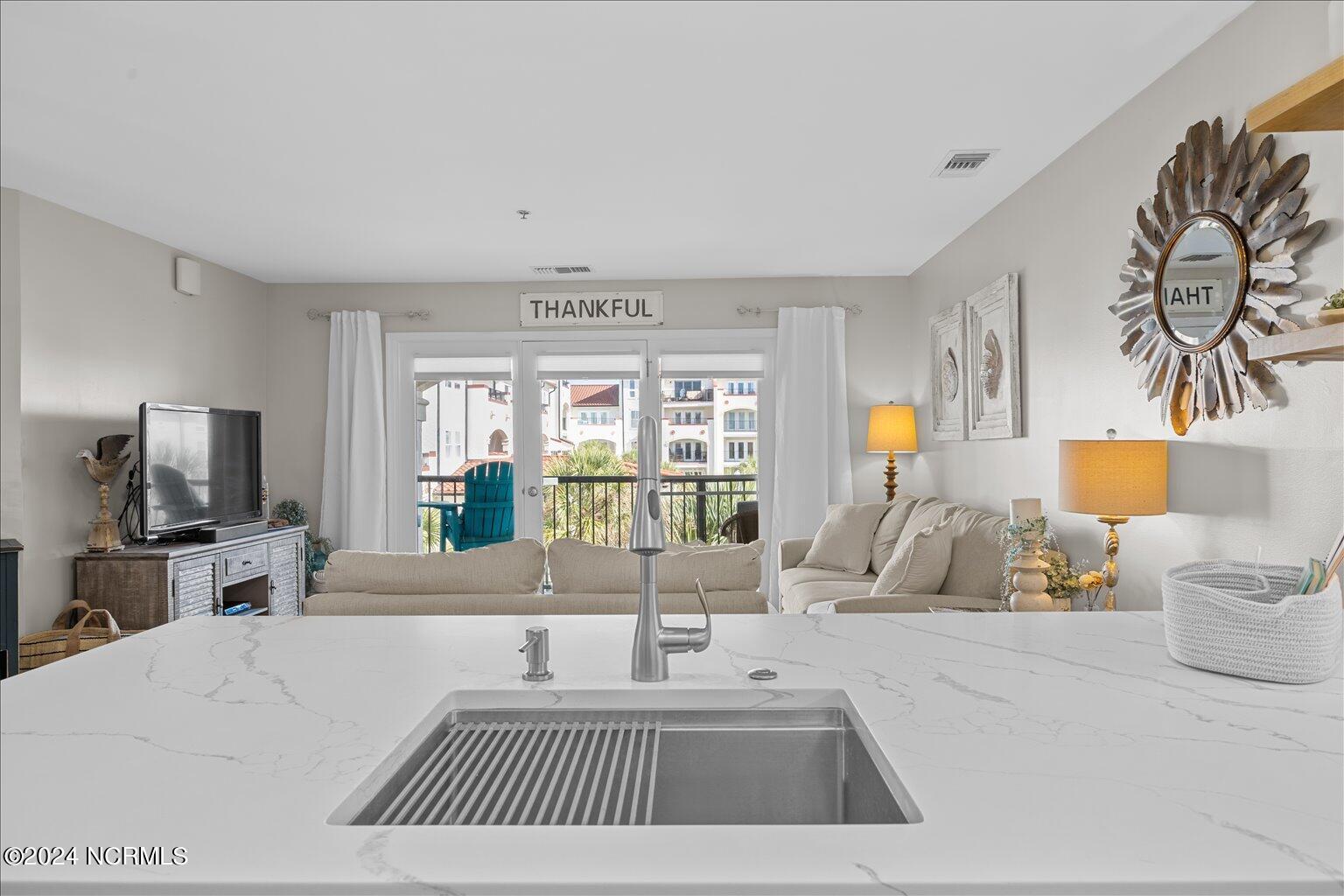 790 New River Inlet Road Unit 207a Property Photo 9