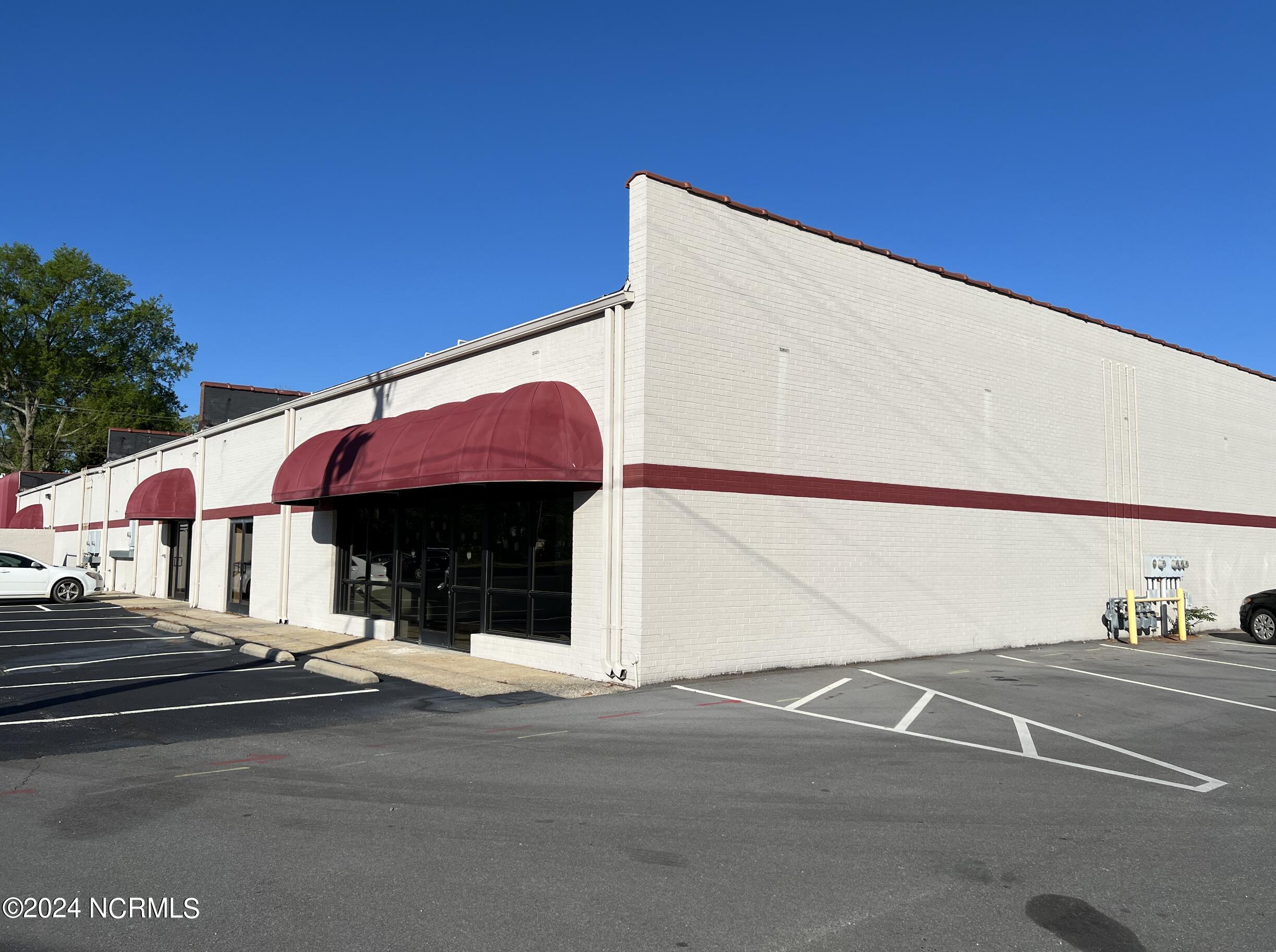 206 West Elizabeth Street Property Photo 2