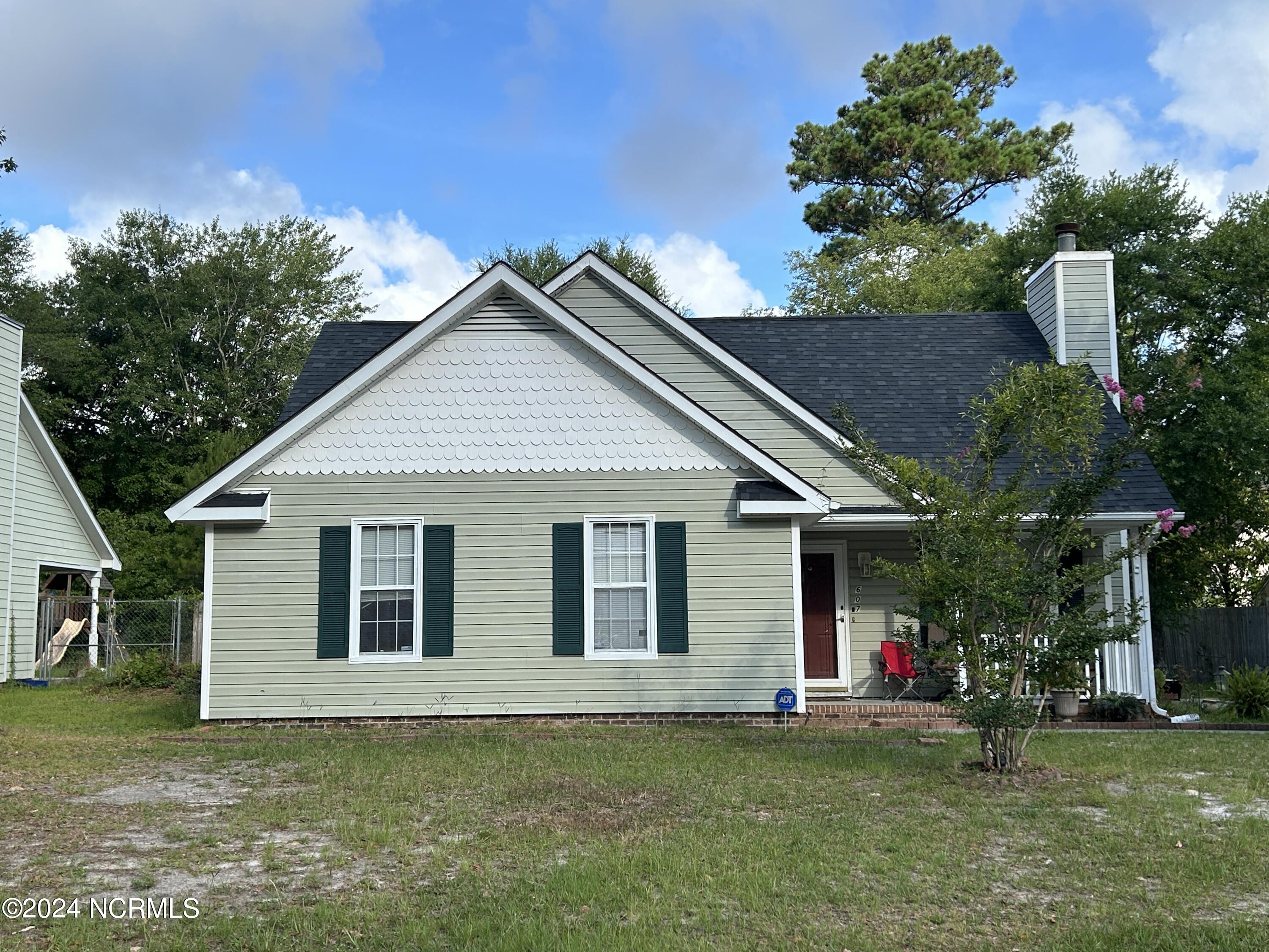 607 Sharease Circle Property Photo
