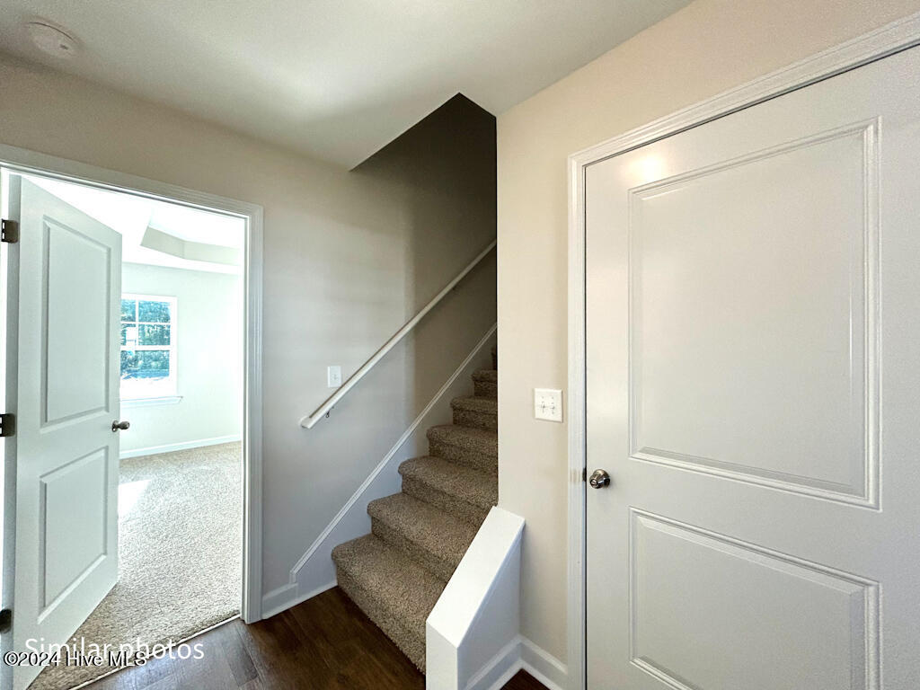 531 Orchard Creek Drive Property Photo 20