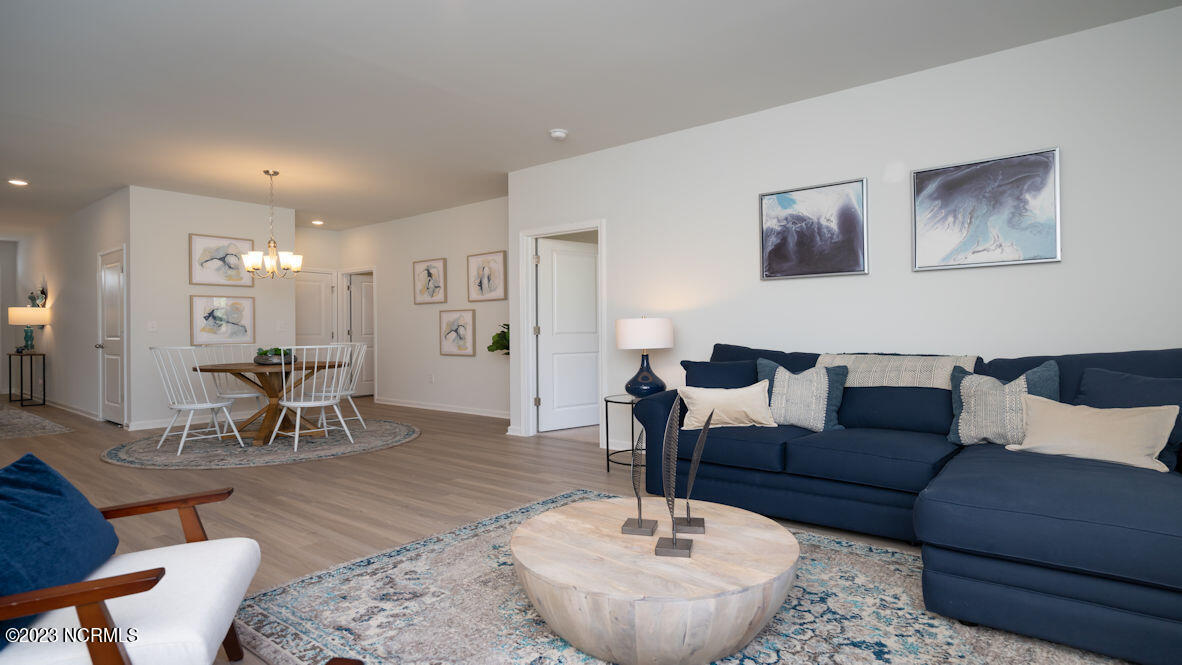 1231 Rippling Cove Loop Property Photo 3