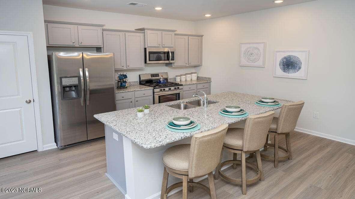 1231 Rippling Cove Loop Property Photo 10