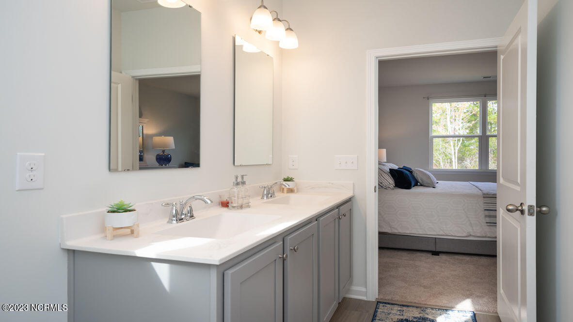 1231 Rippling Cove Loop Property Photo 24