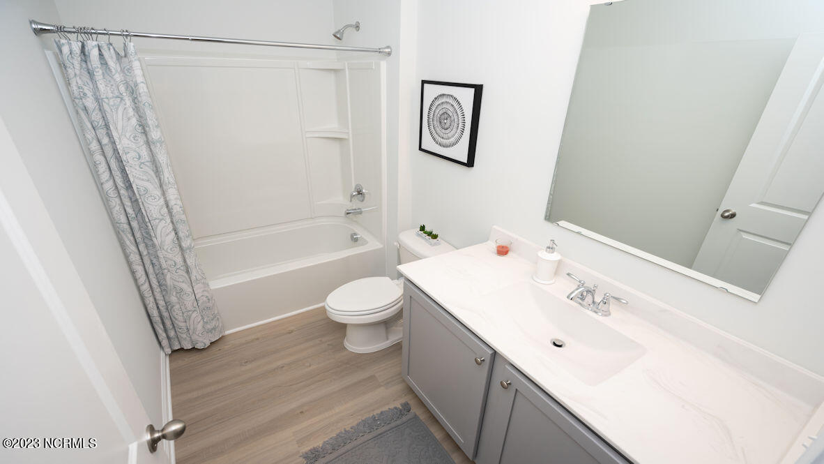 1231 Rippling Cove Loop Property Photo 28