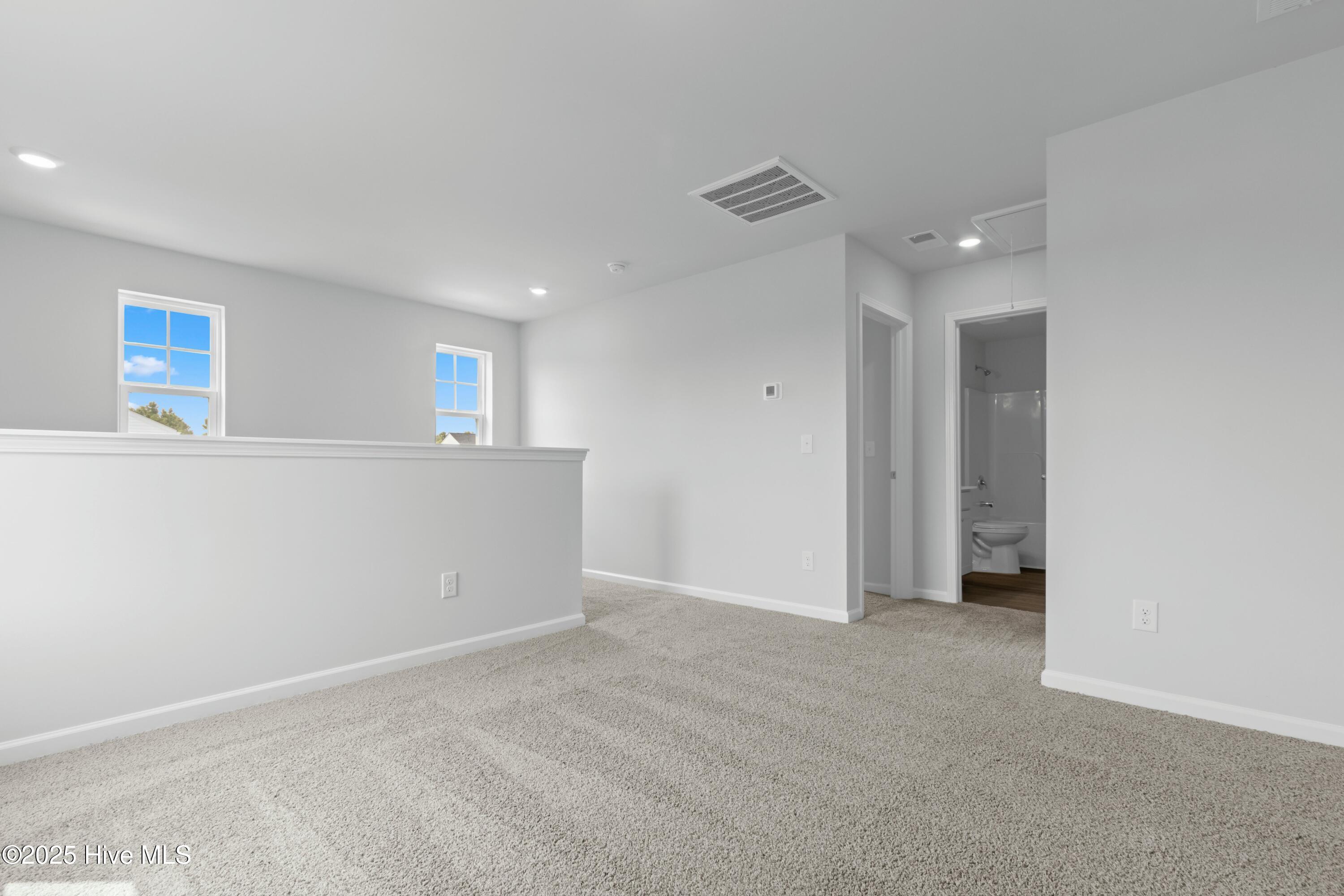 7047 Woodline Drive Property Photo 20