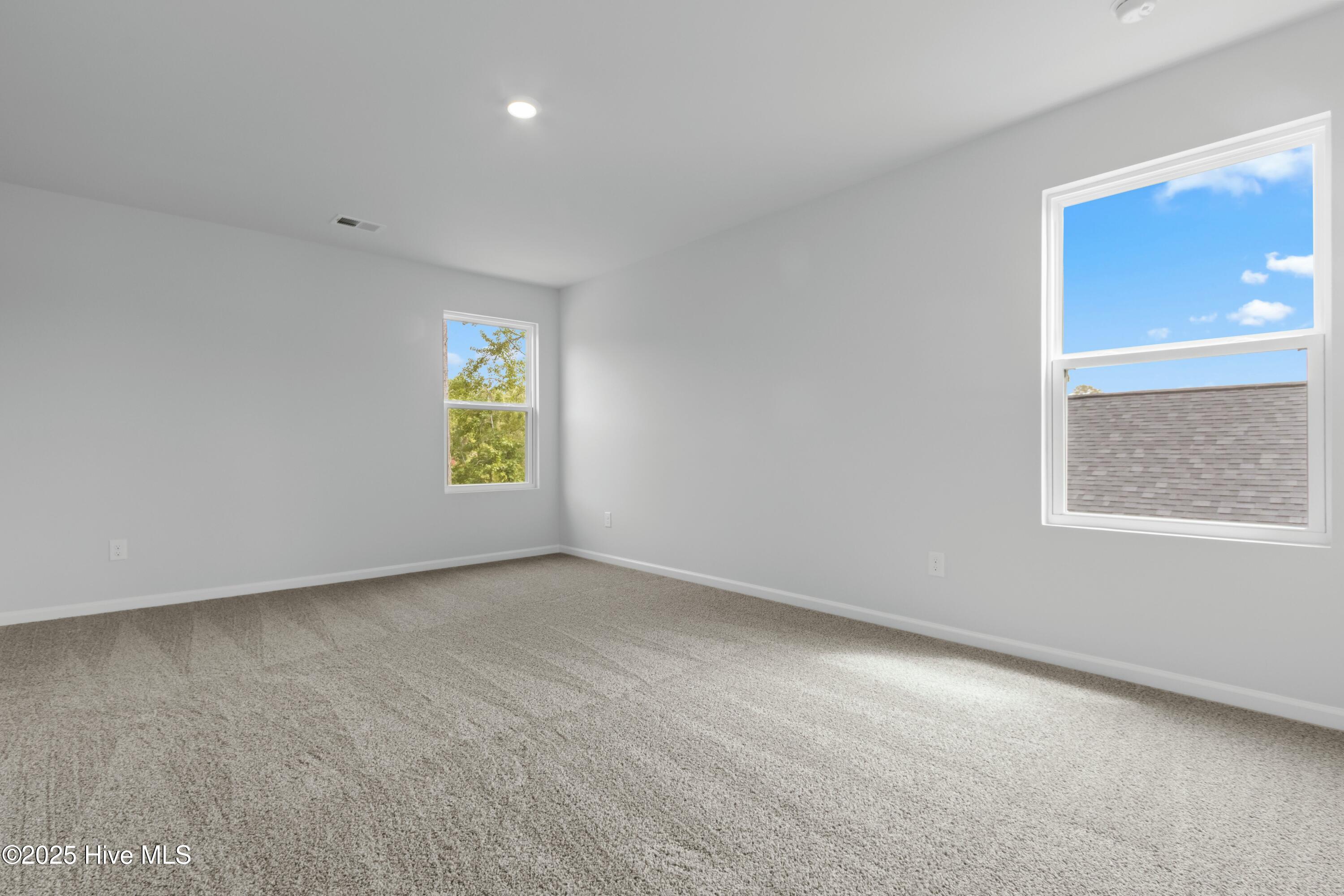 7047 Woodline Drive Property Photo 23