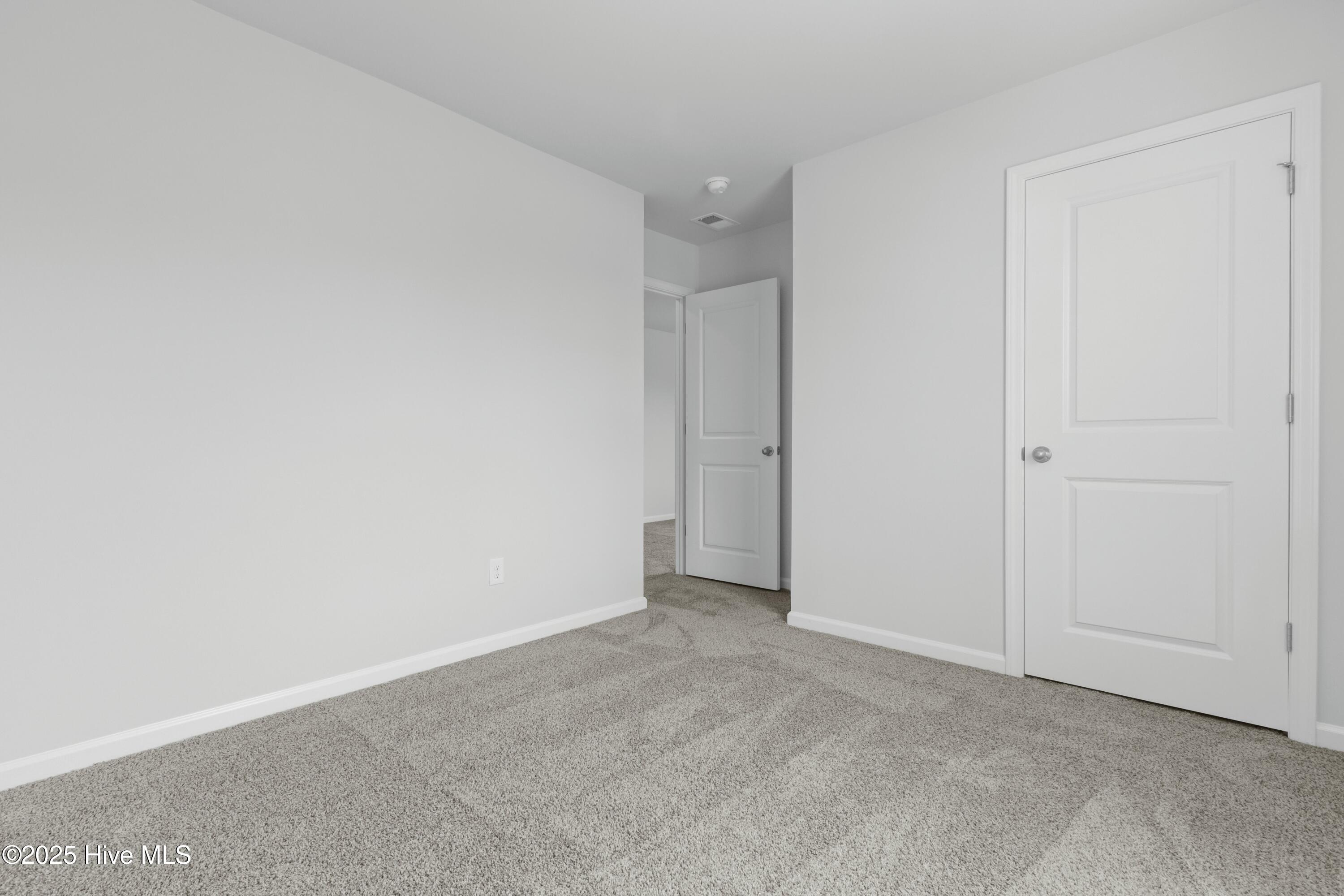 7047 Woodline Drive Property Photo 34