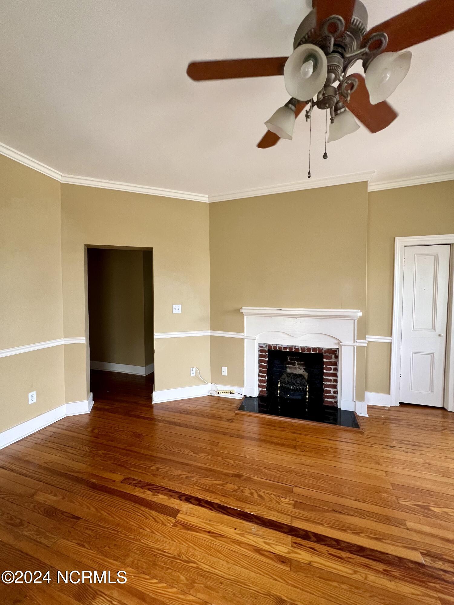 413 Hancock Street Property Photo 7
