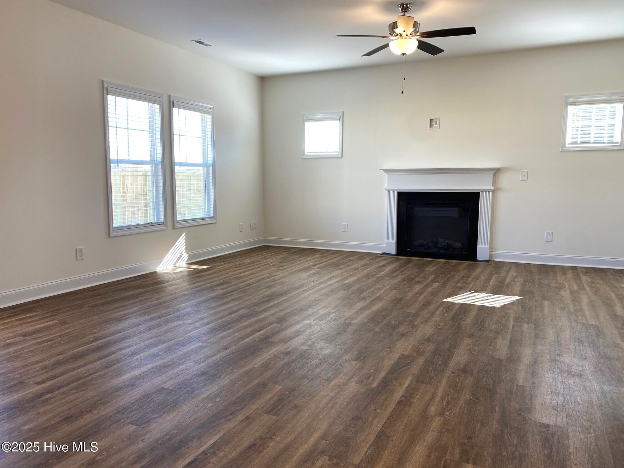 136 Ziggy Way Property Photo 6