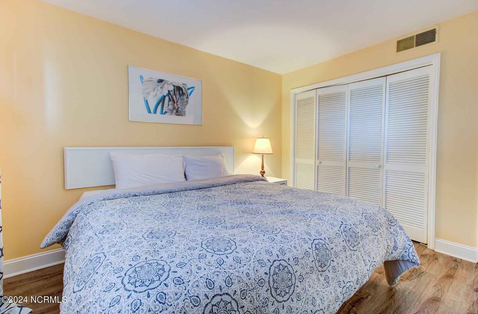 1615 Lake Park Boulevard Unit 808 Property Photo 13