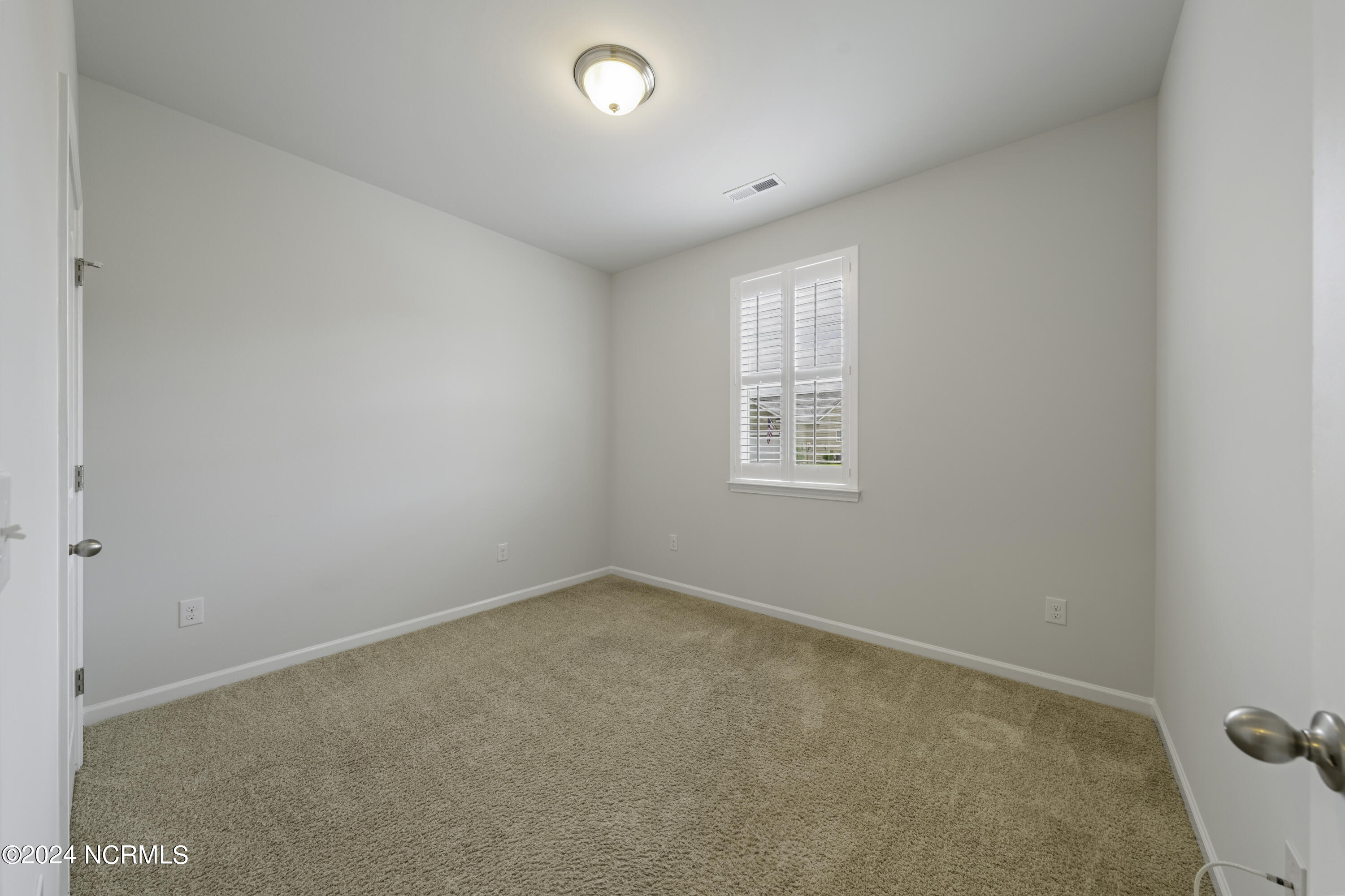 9688 Woodriff Circle Property Photo 11