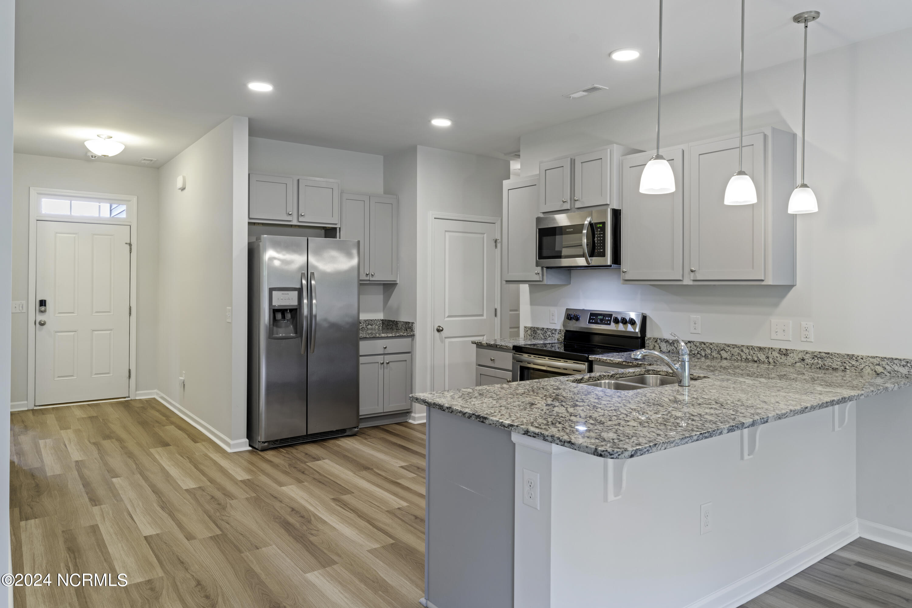 9688 Woodriff Circle Property Photo 16