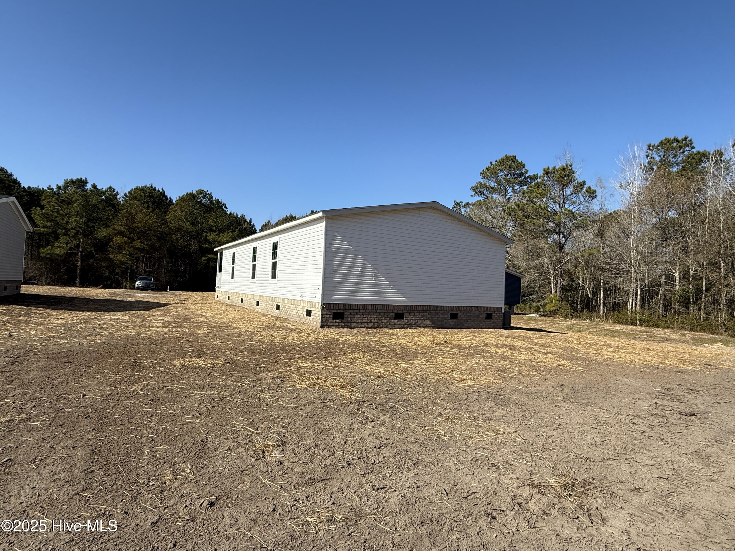 6751 Lewis Drive Property Photo 5