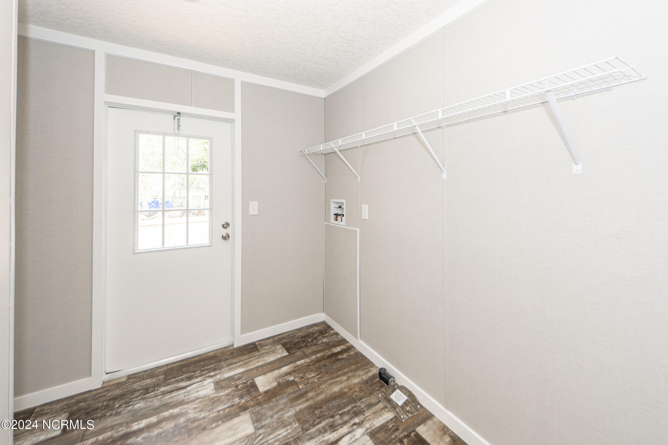 6751 Lewis Drive Property Photo 15
