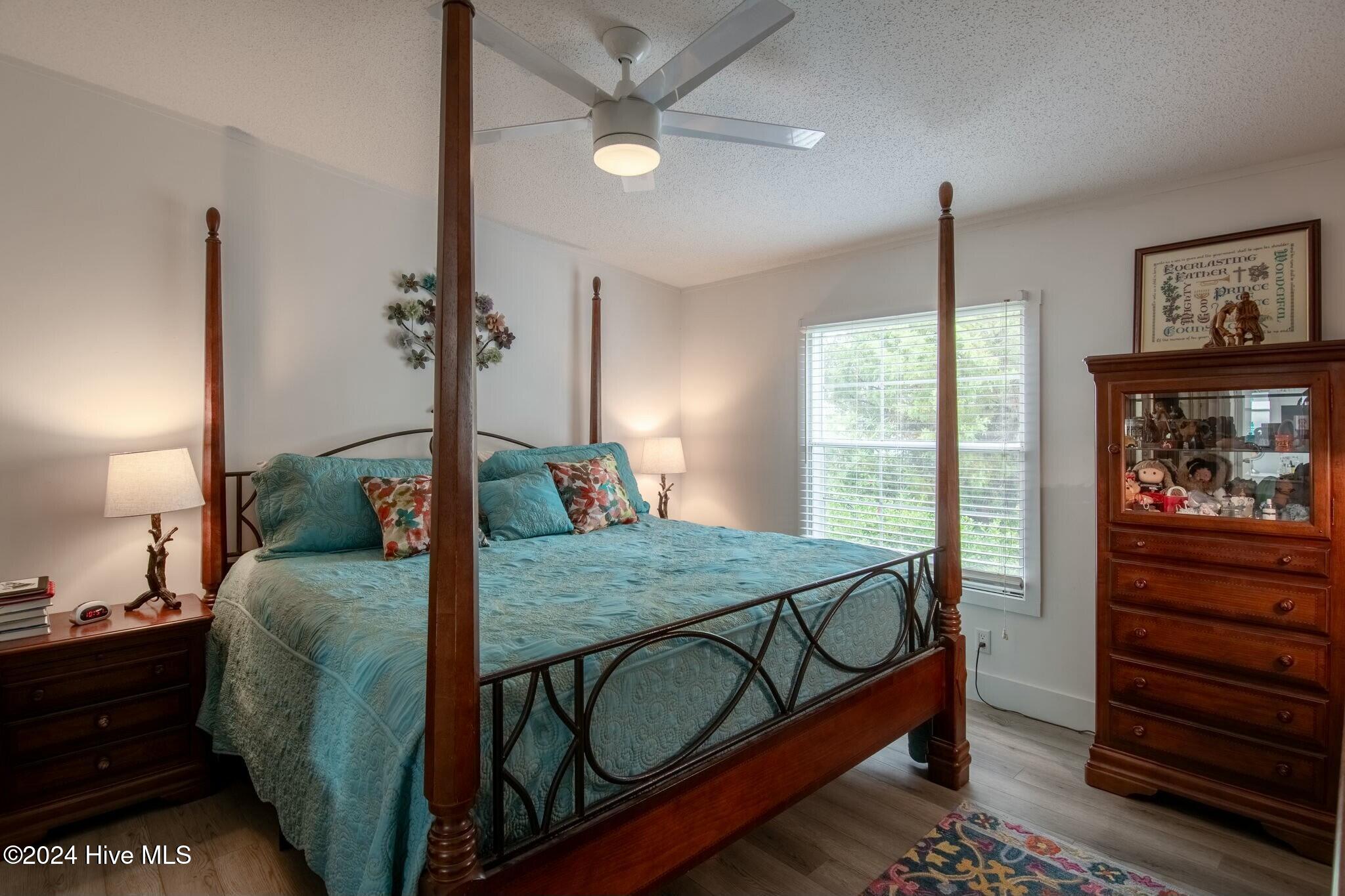 513 Capeside Drive Property Photo 21