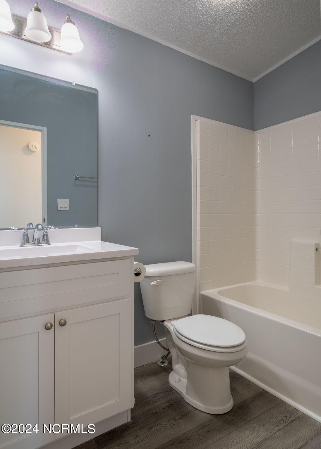 513 Capeside Drive Property Photo 35