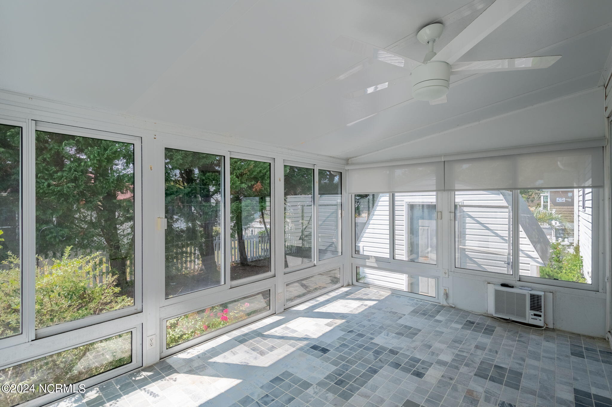 513 Capeside Drive Property Photo 41