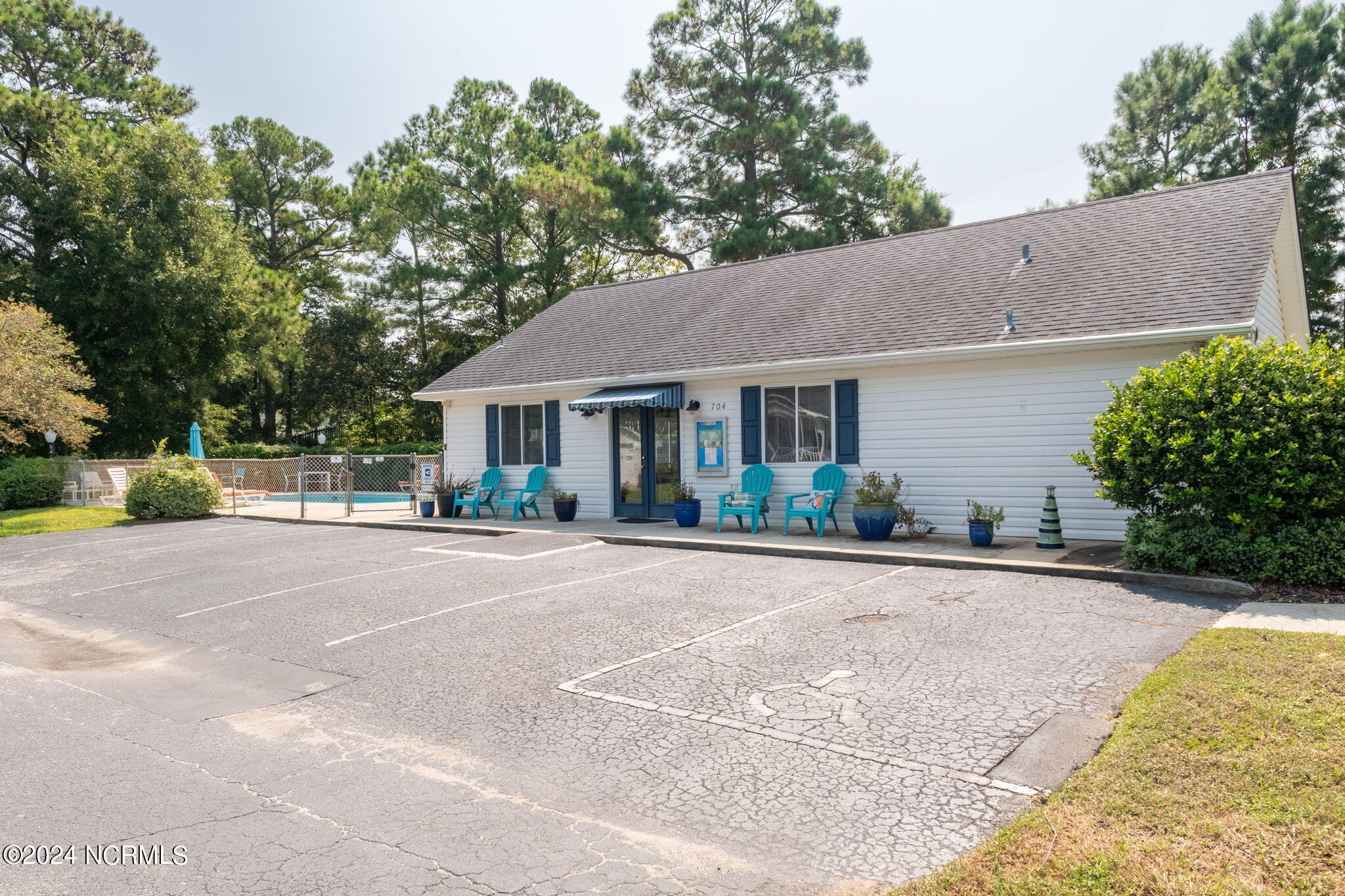 513 Capeside Drive Property Photo 48