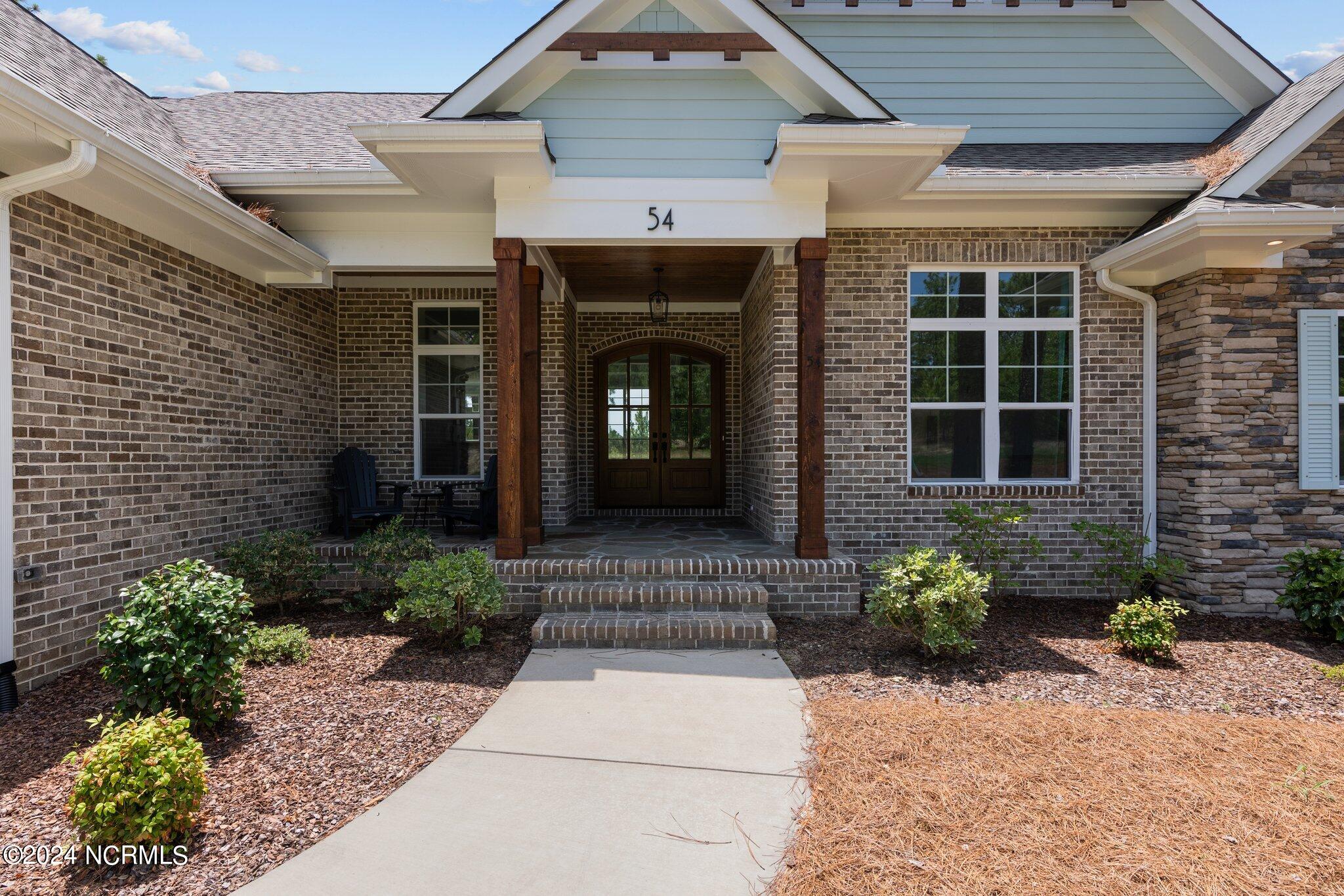 54 Plantation Drive Property Photo 5