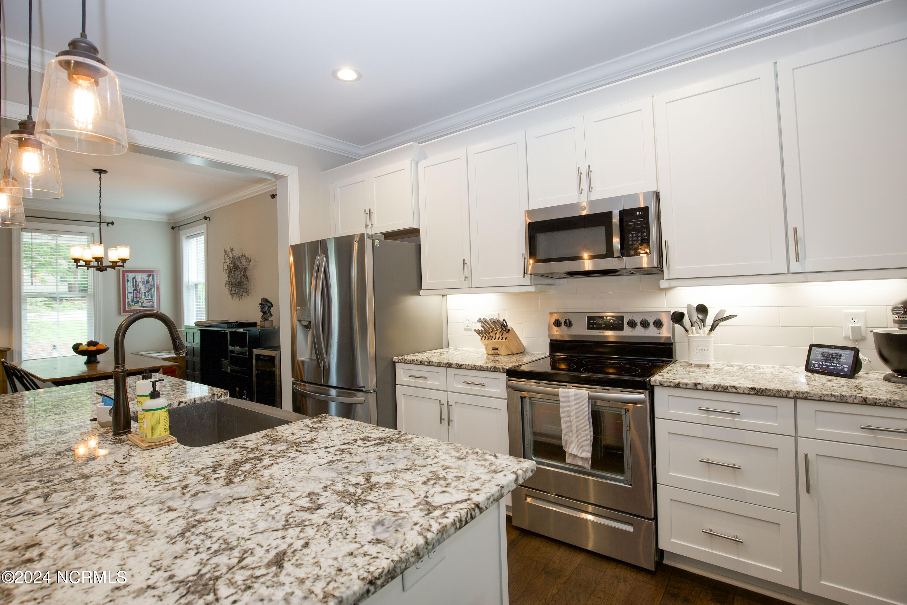 610 W Maine Avenue Property Photo 23