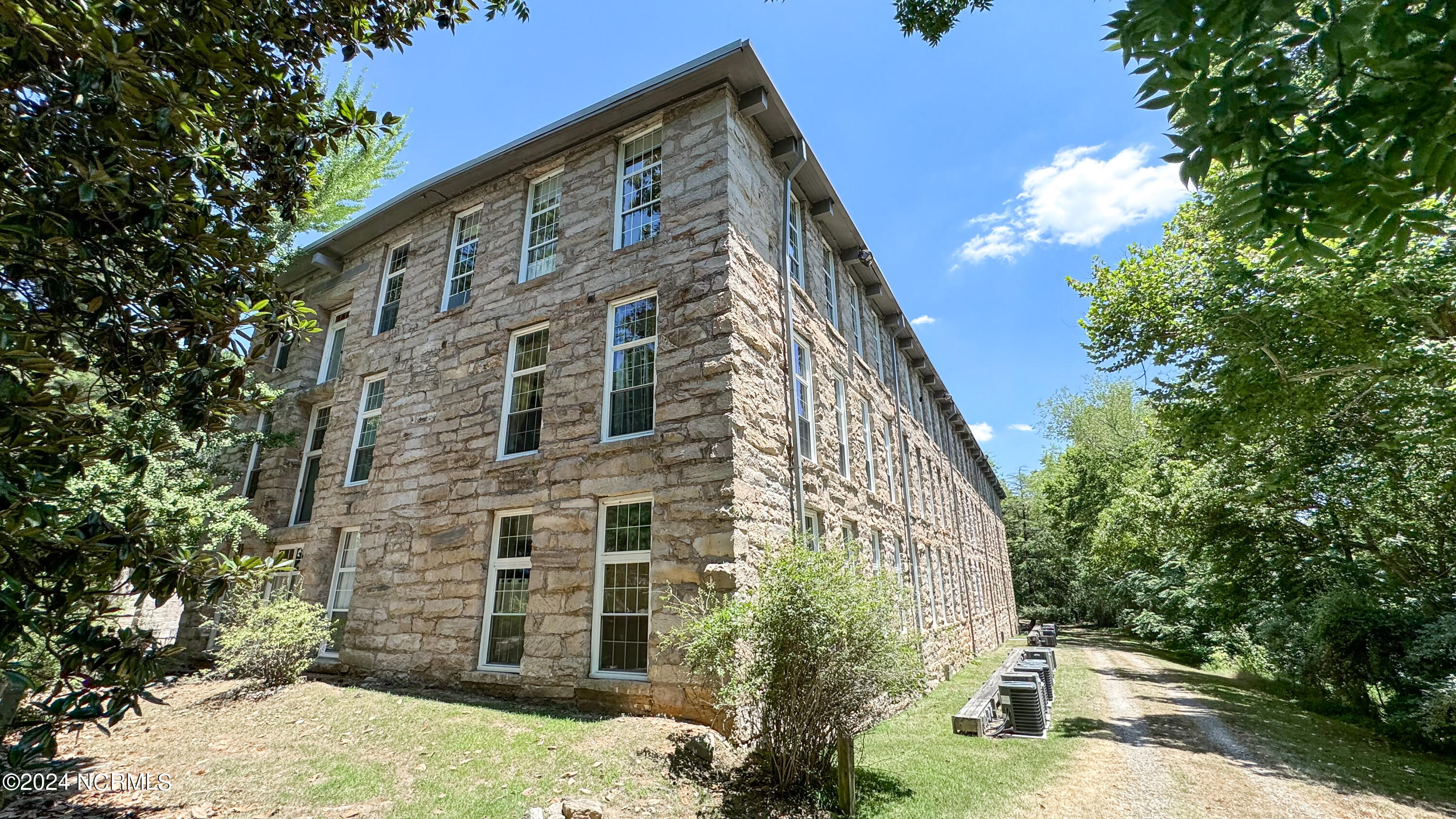 1500 River Mill Drive 110 Property Photo