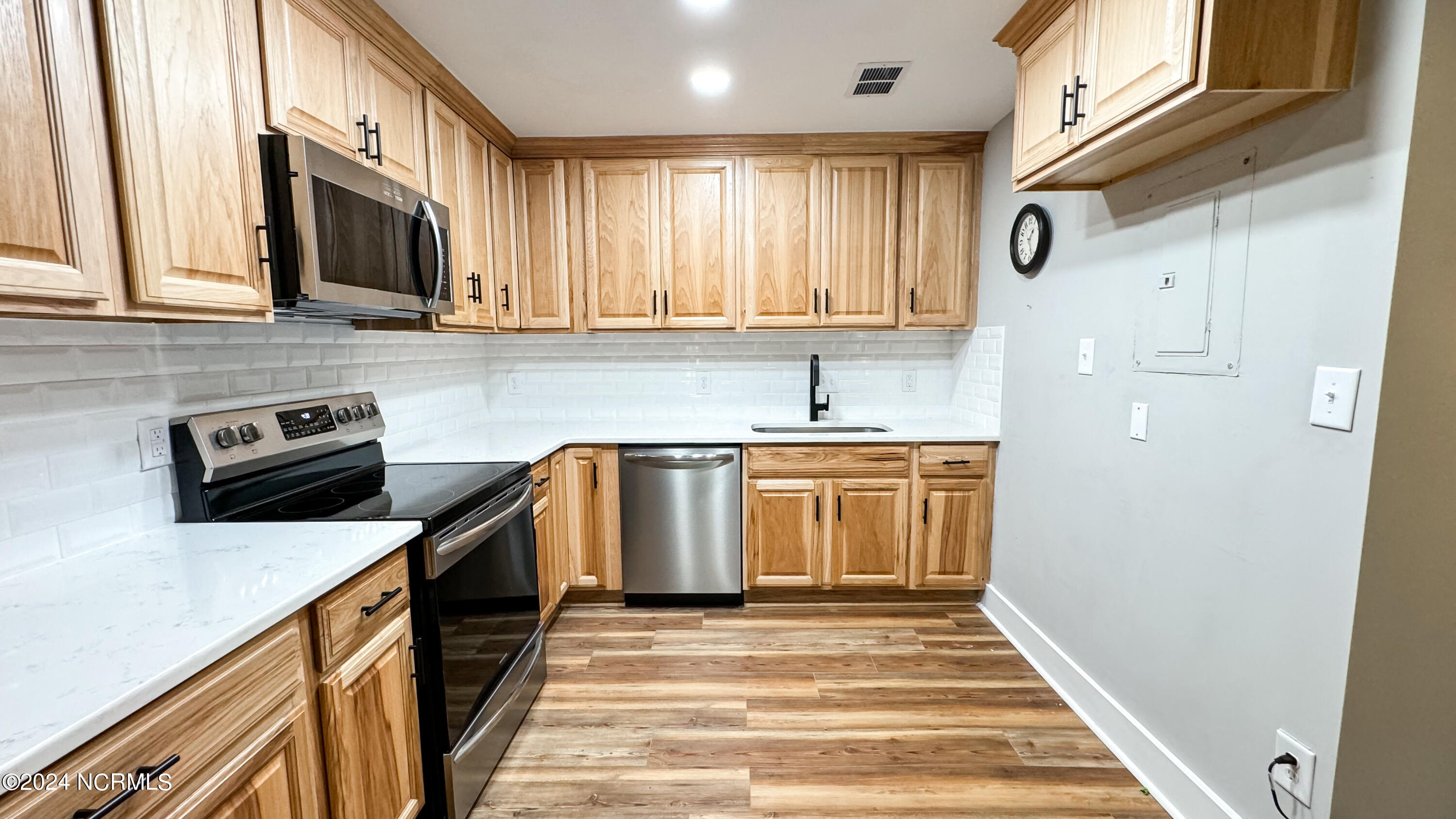 1500 River Mill Drive 110 Property Photo 5