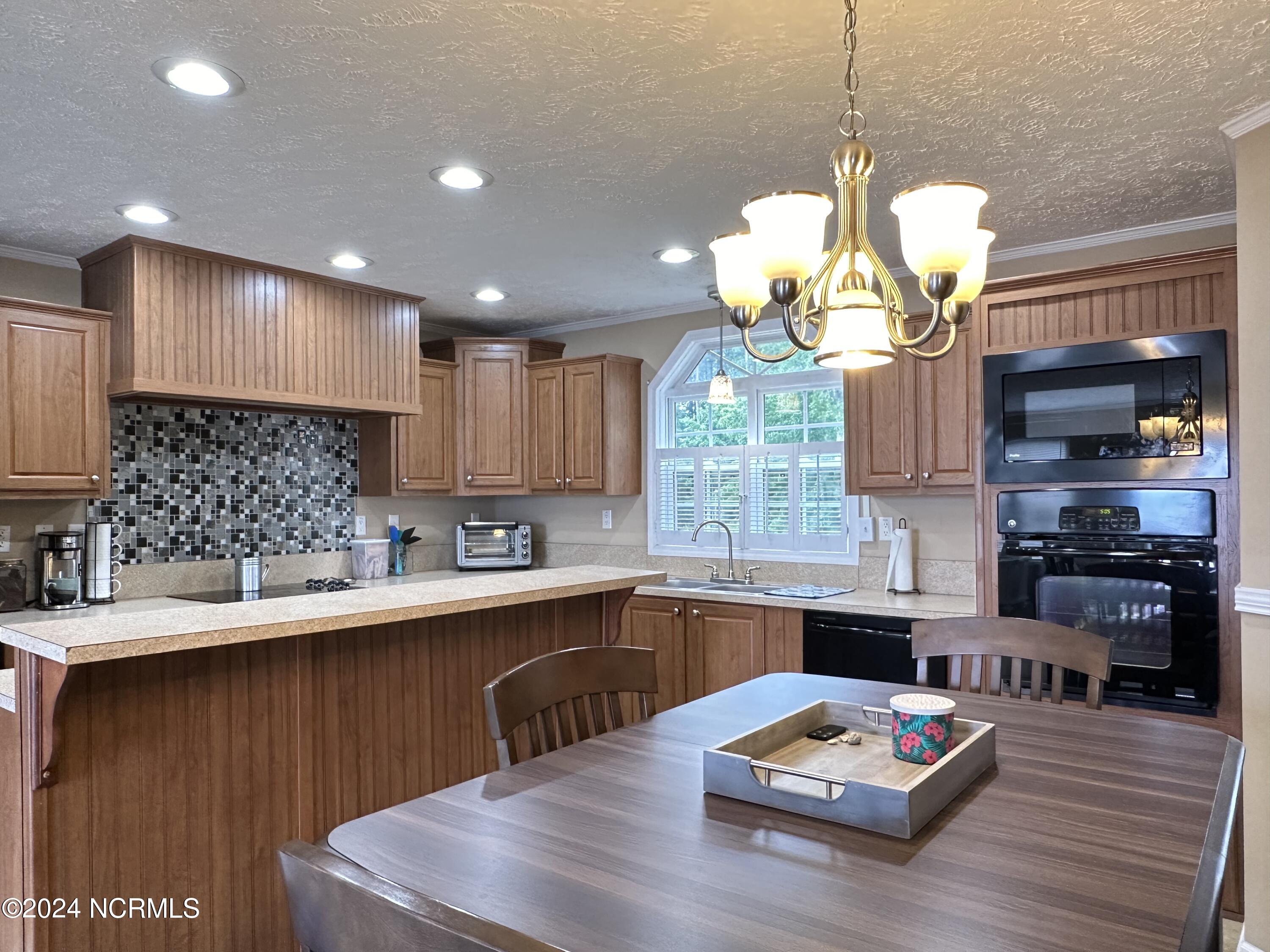 42 Miller Avenue Property Photo 14