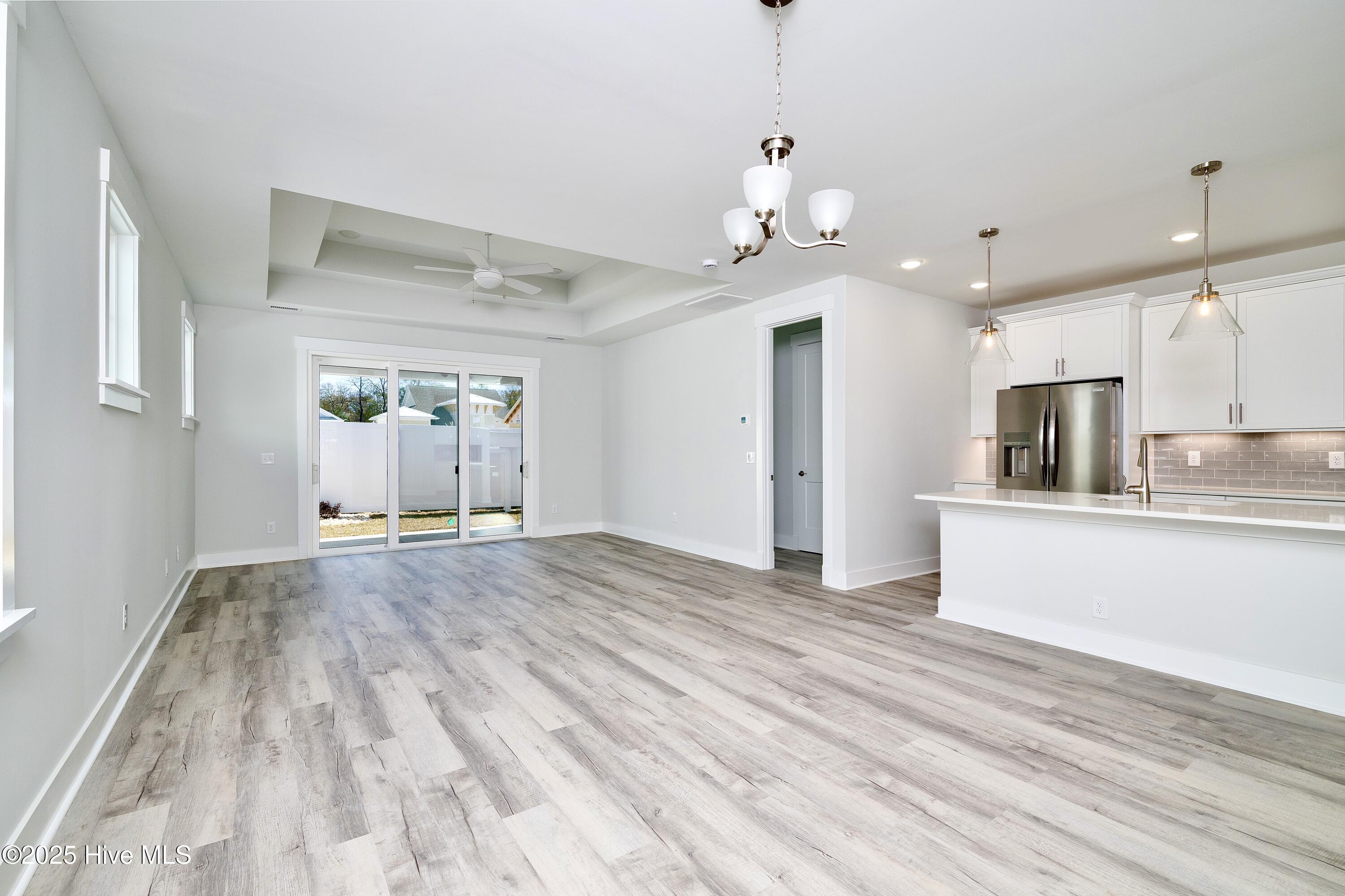 1549 Coastal Cove Lane Property Photo 9