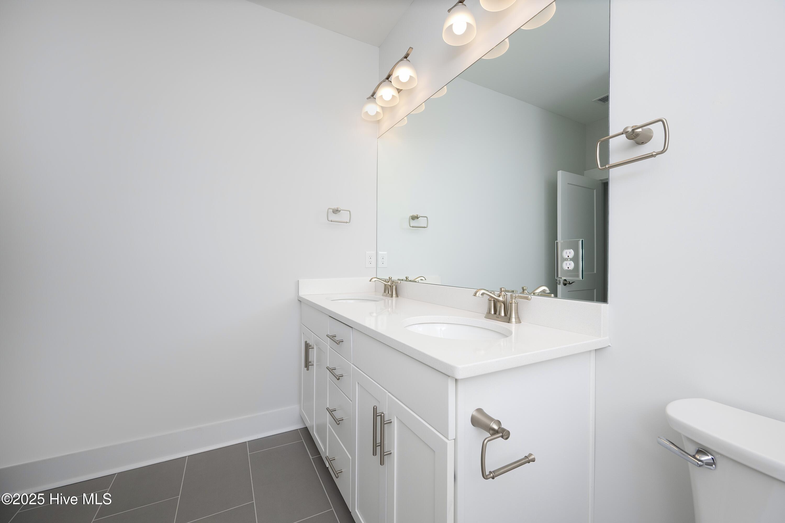 1549 Coastal Cove Lane Property Photo 14