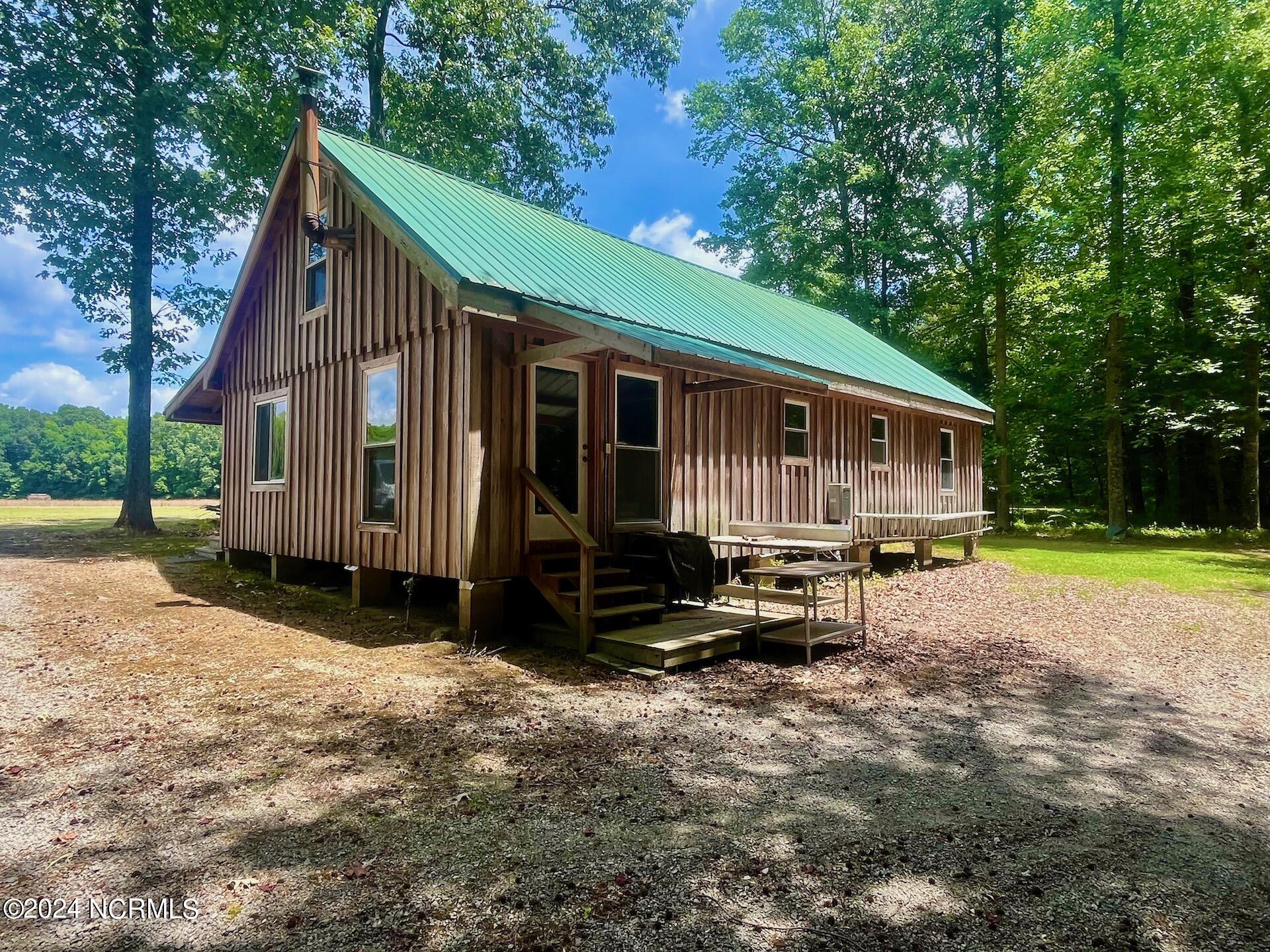 0 2205 Us 13 N Property Photo 4