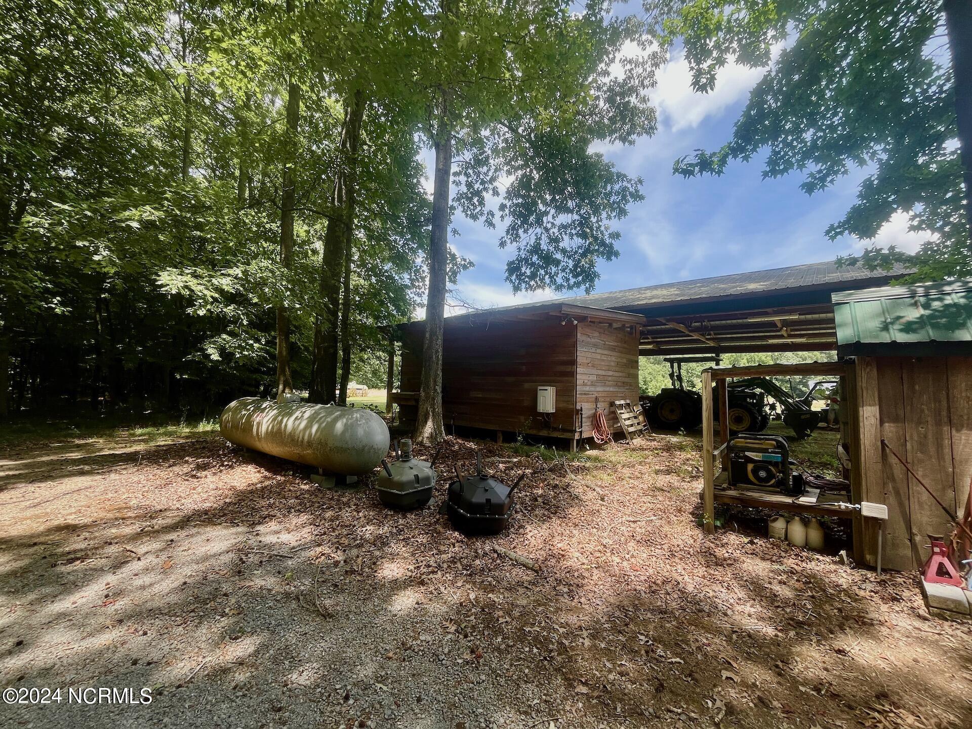0 2205 Us 13 N Property Photo 49
