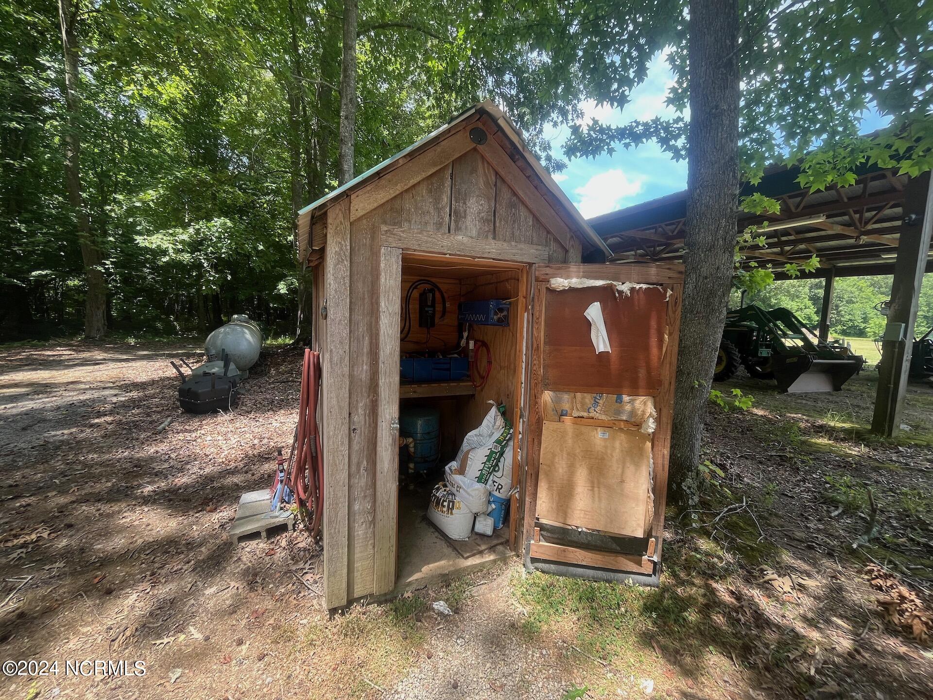 0 2205 Us 13 N Property Photo 50
