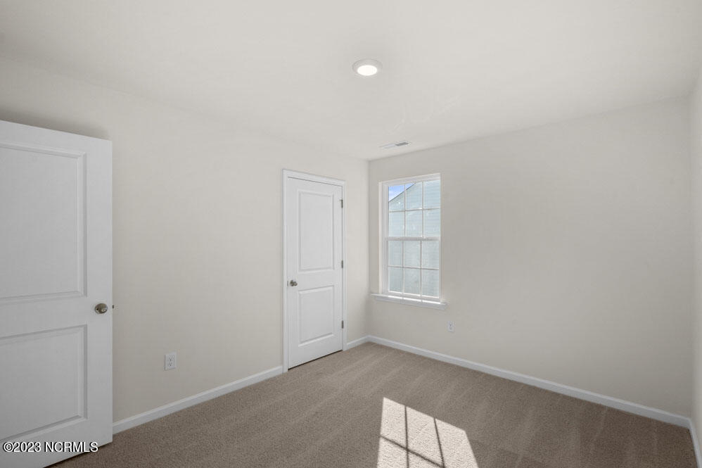 219 Tulip Tree Street Property Photo 10