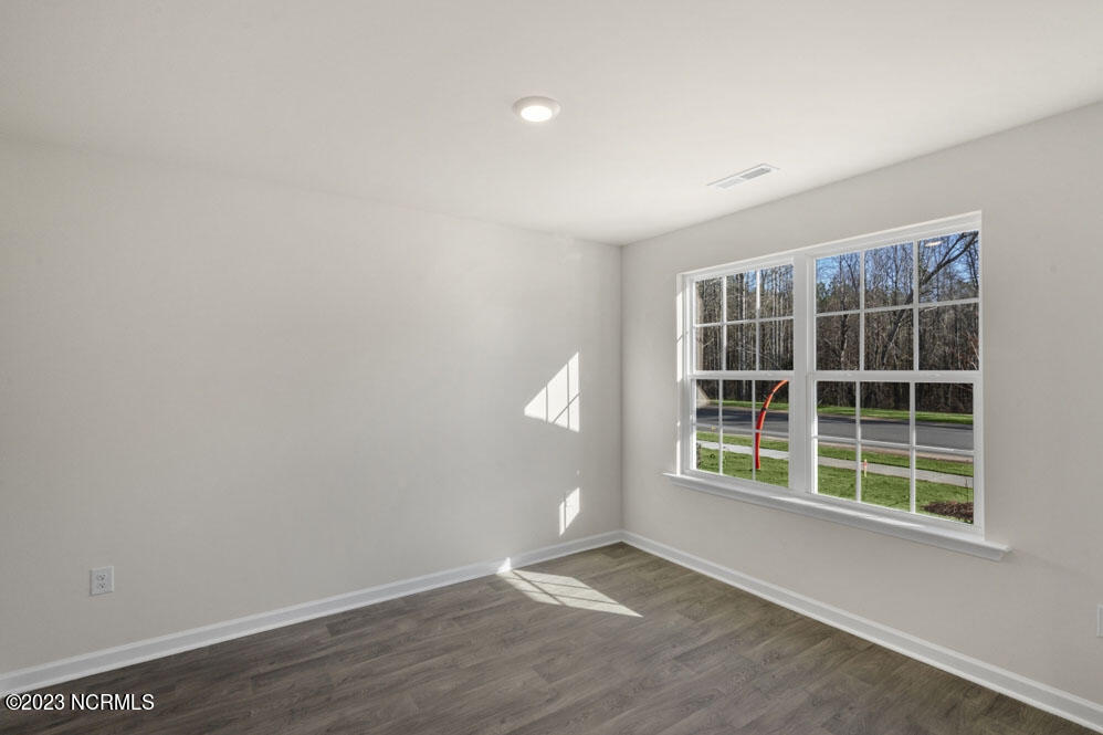 219 Tulip Tree Street Property Photo 18