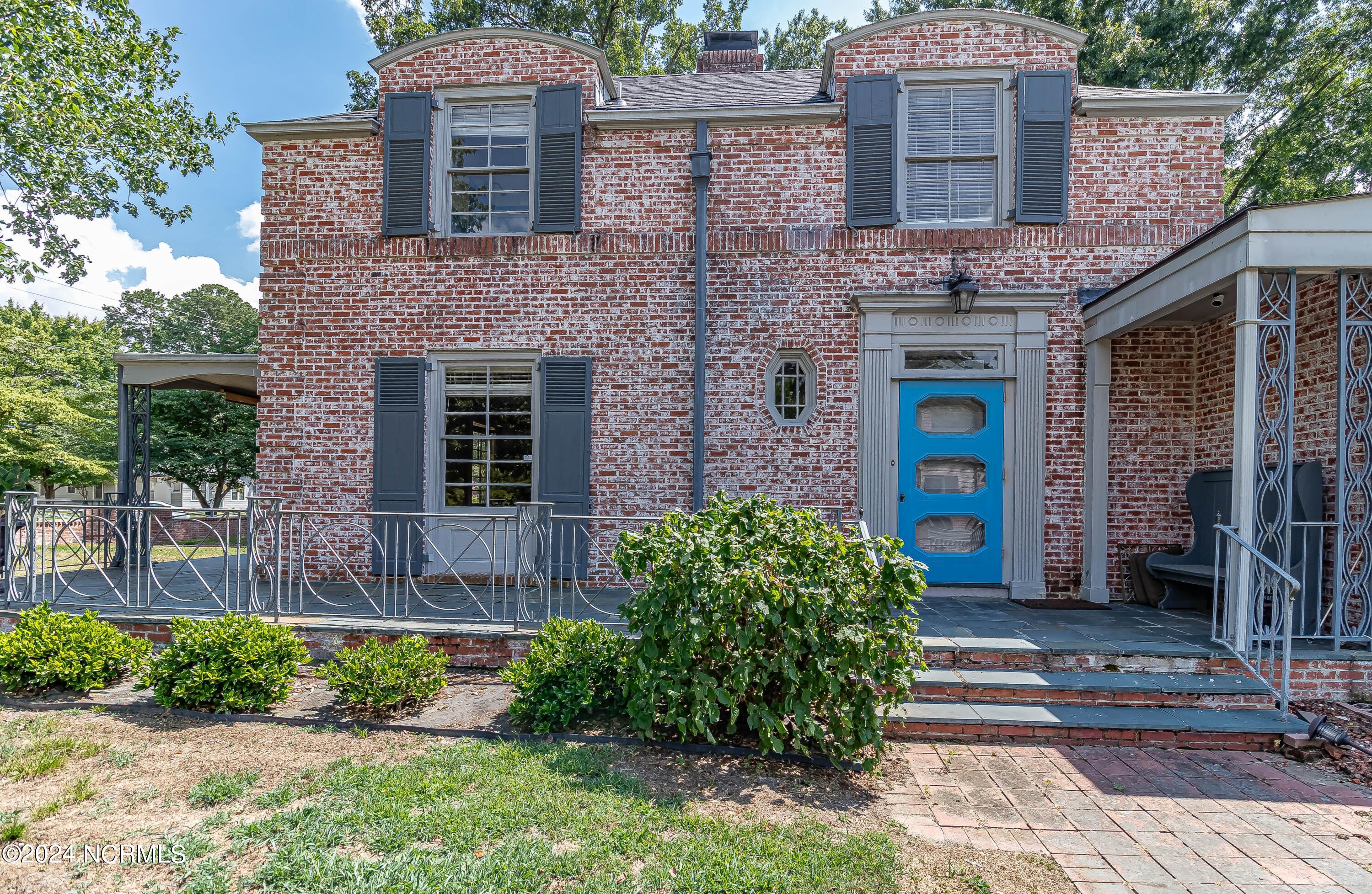 1108 E Pine Street Property Photo 67