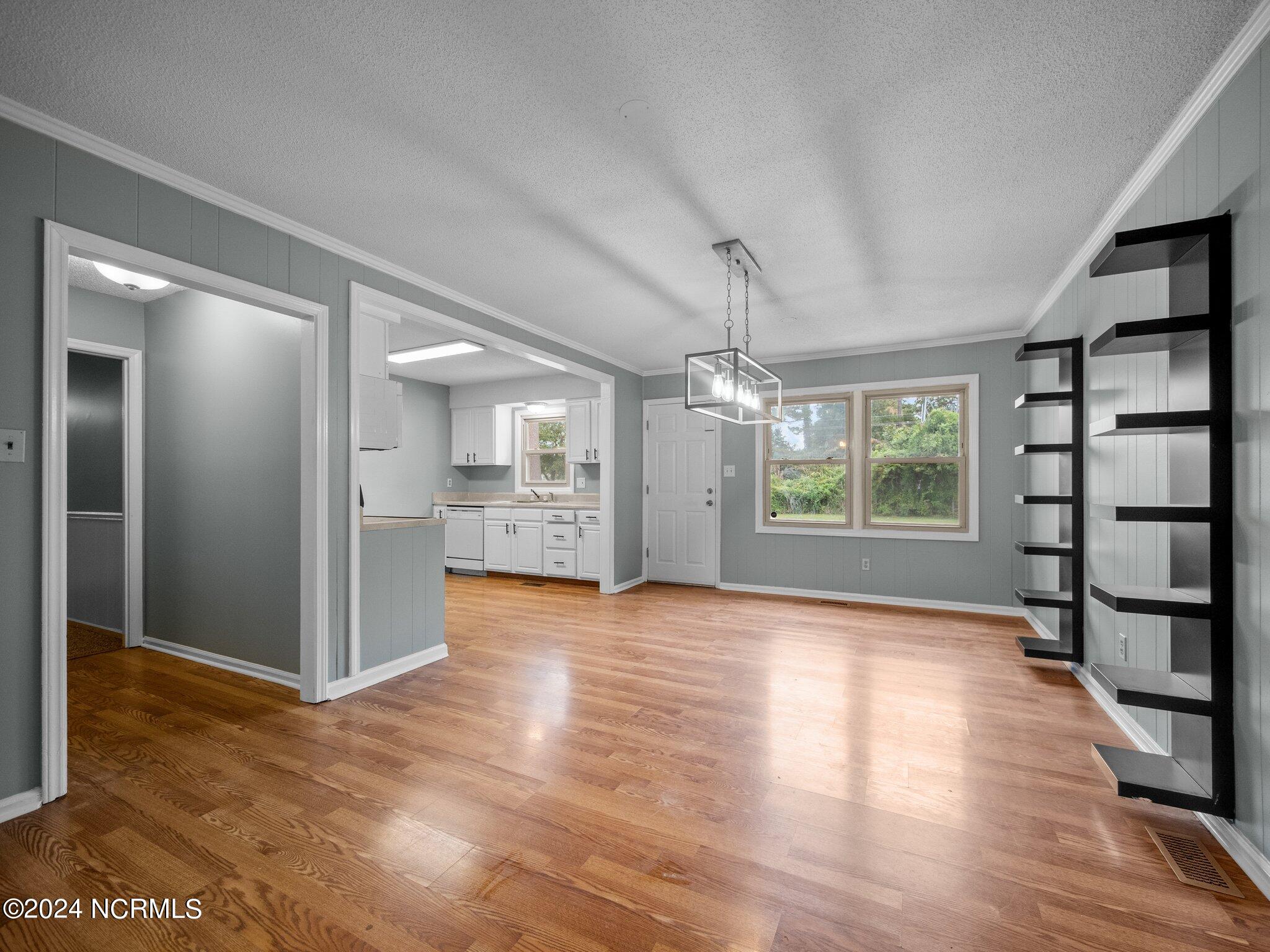 616 Winchester Road Property Photo 7