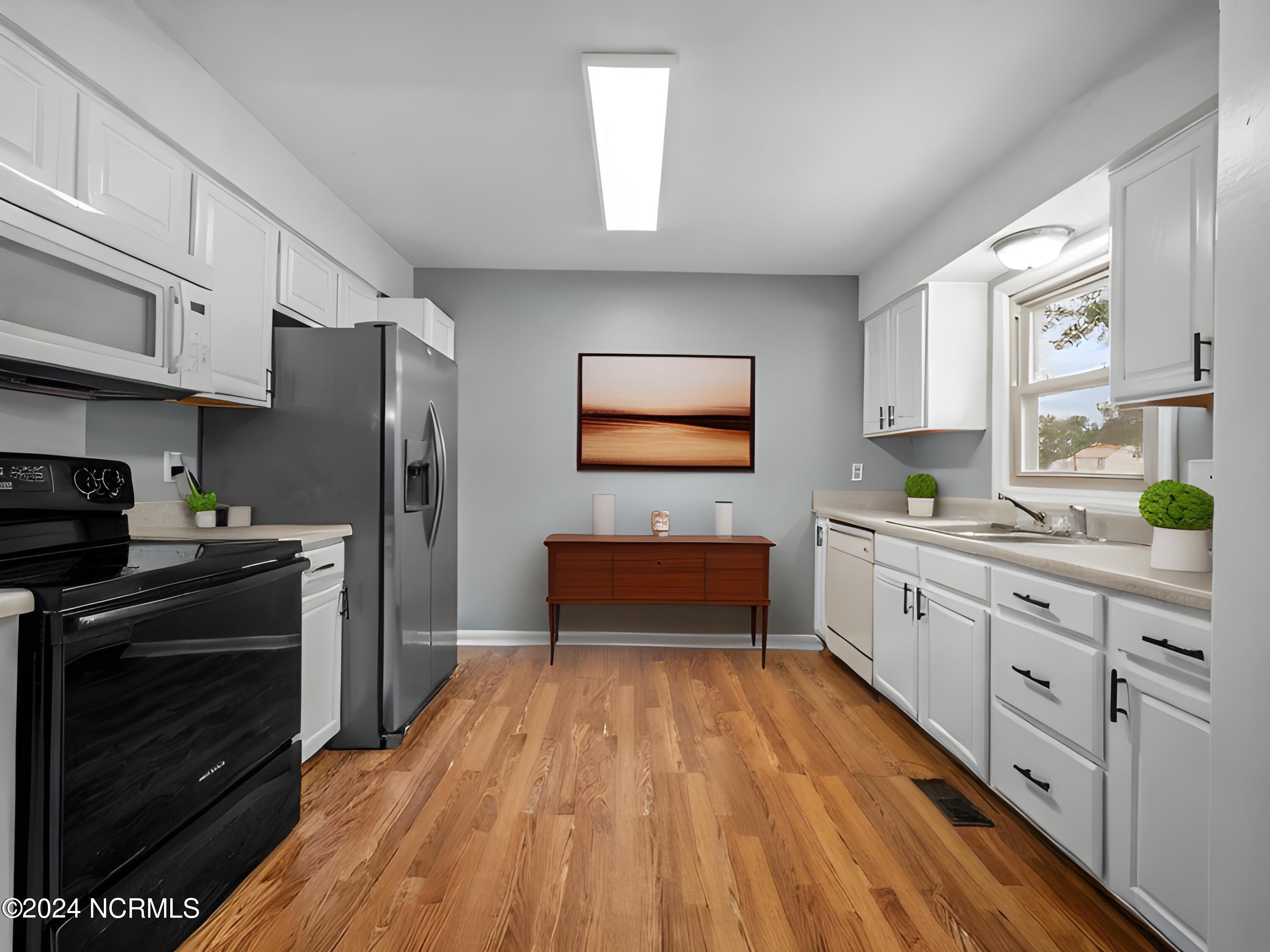 616 Winchester Road Property Photo 14