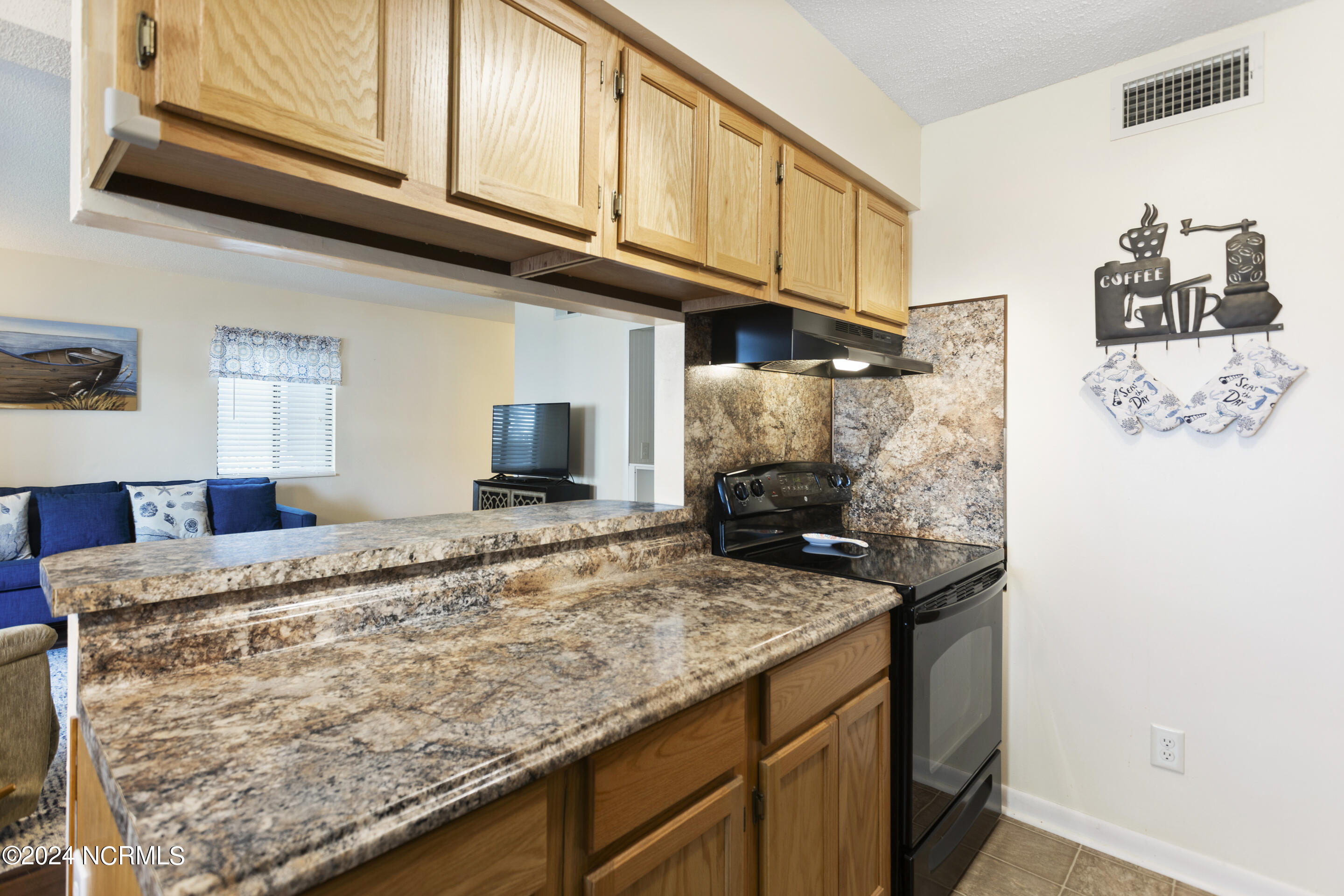 10170 Beach Drive 3107 Property Photo 11