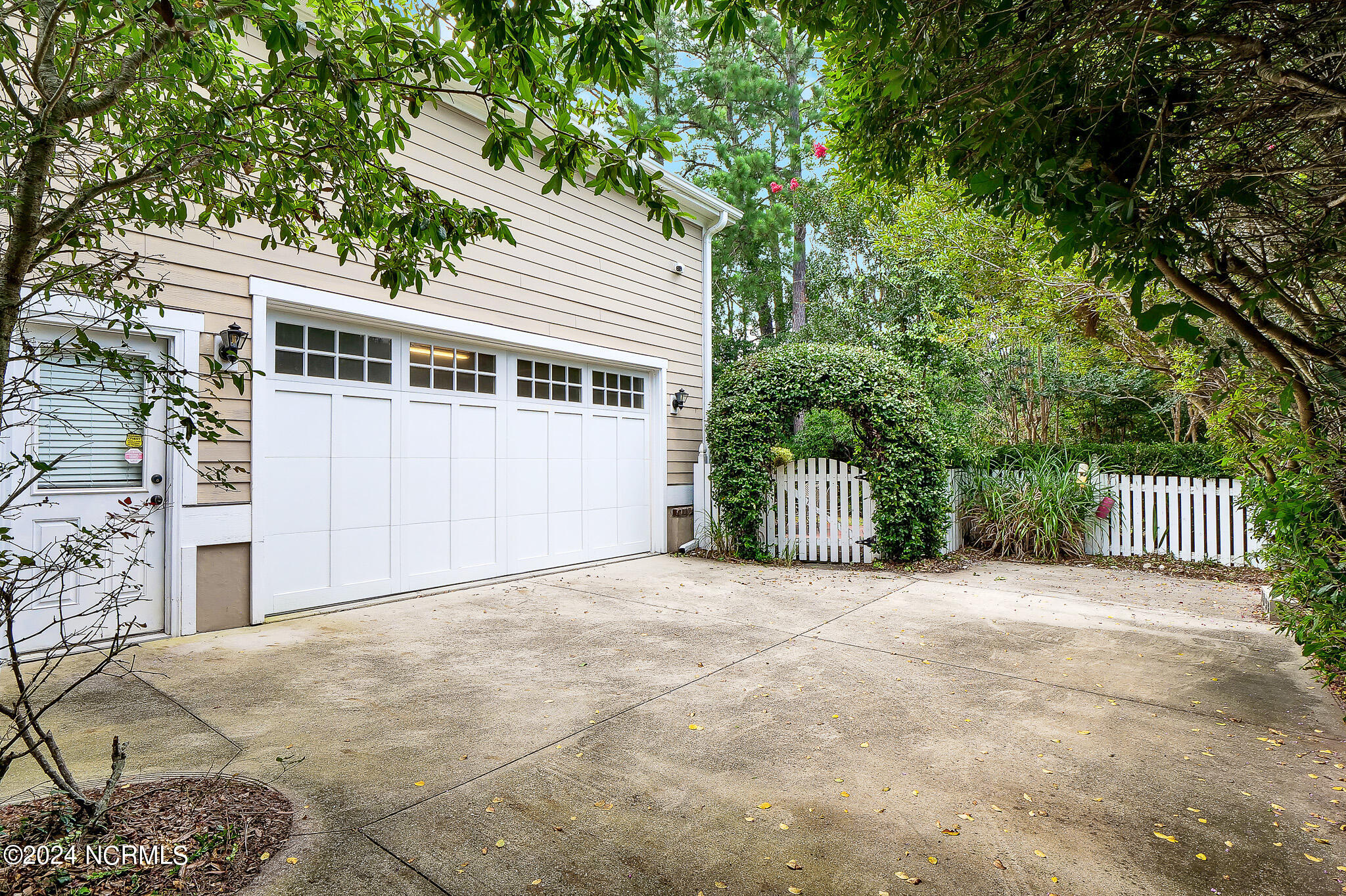 6213 Chalfont Circle Property Photo 46