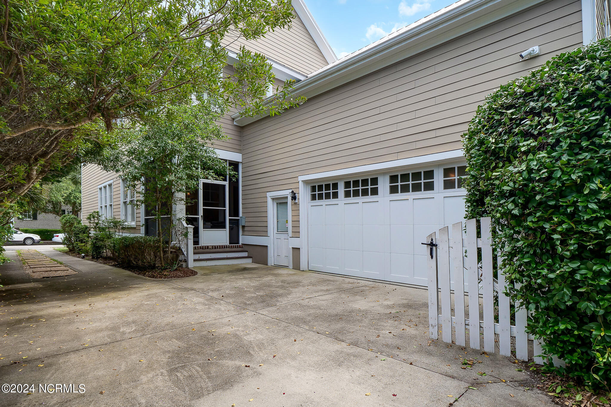6213 Chalfont Circle Property Photo 47