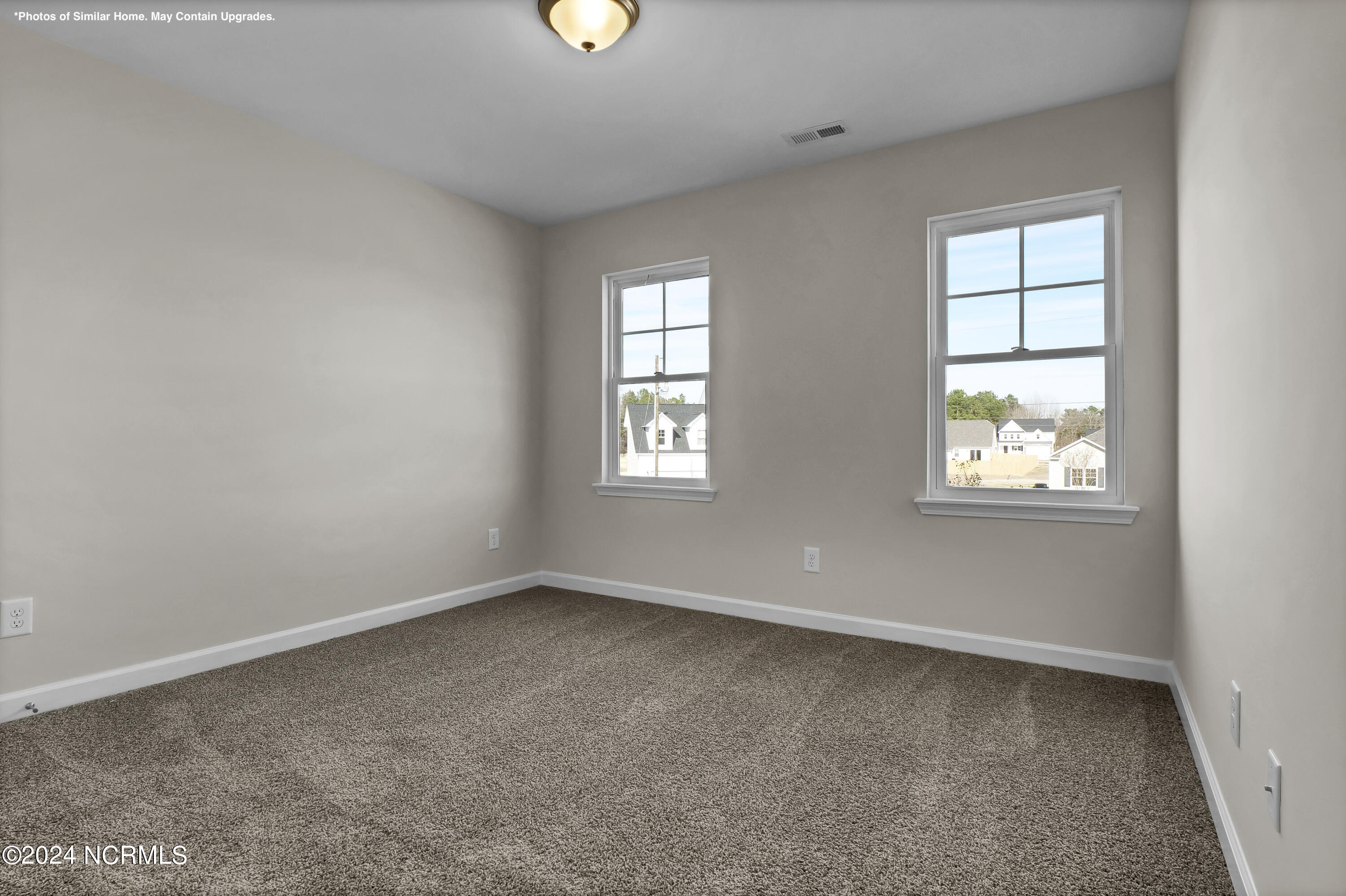 903 Shields Place Property Photo 3